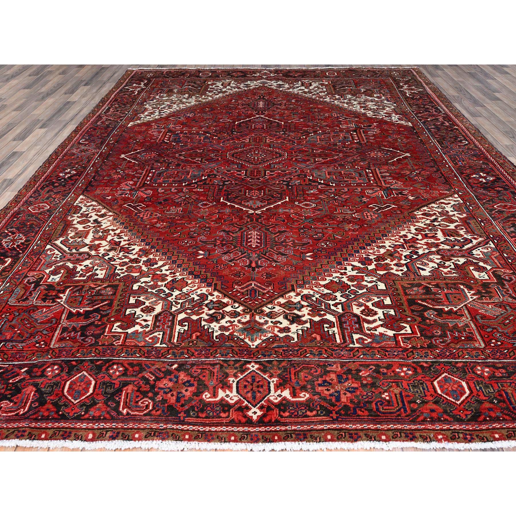 9'8"x12'4" Scarlet Red With Bistro White Corners, Hand Knotted Cropped Thin, Vintage Persian Heriz With Central Geometric Medallion Design, 100% Wool, Even Wear, Good Condition, Sides and Ends Professionally Secured, Oriental Rug Sh108