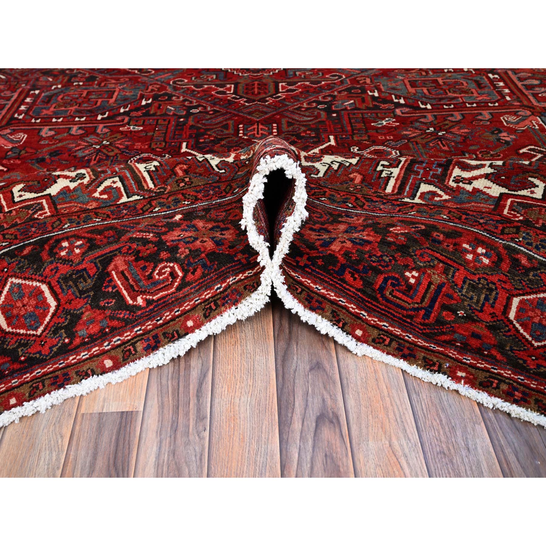 9'8"x12'4" Scarlet Red With Bistro White Corners, Hand Knotted Cropped Thin, Vintage Persian Heriz With Central Geometric Medallion Design, 100% Wool, Even Wear, Good Condition, Sides and Ends Professionally Secured, Oriental Rug Sh108