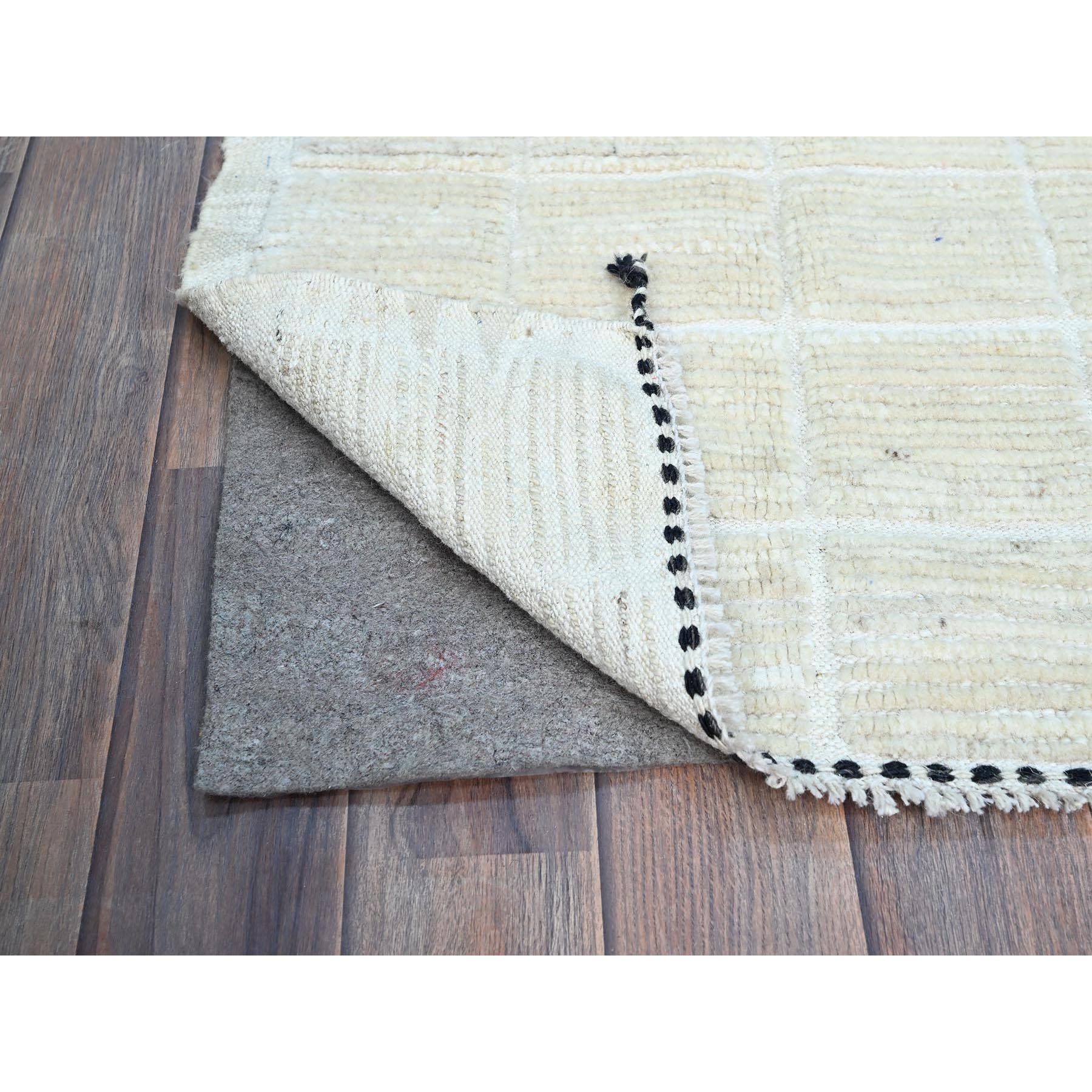 1'8"x2' Bone White, Natural Undyed Wool, Moroccan Weave, Grid Design Sample, Hand Knotted, Oriental Rug Sh248