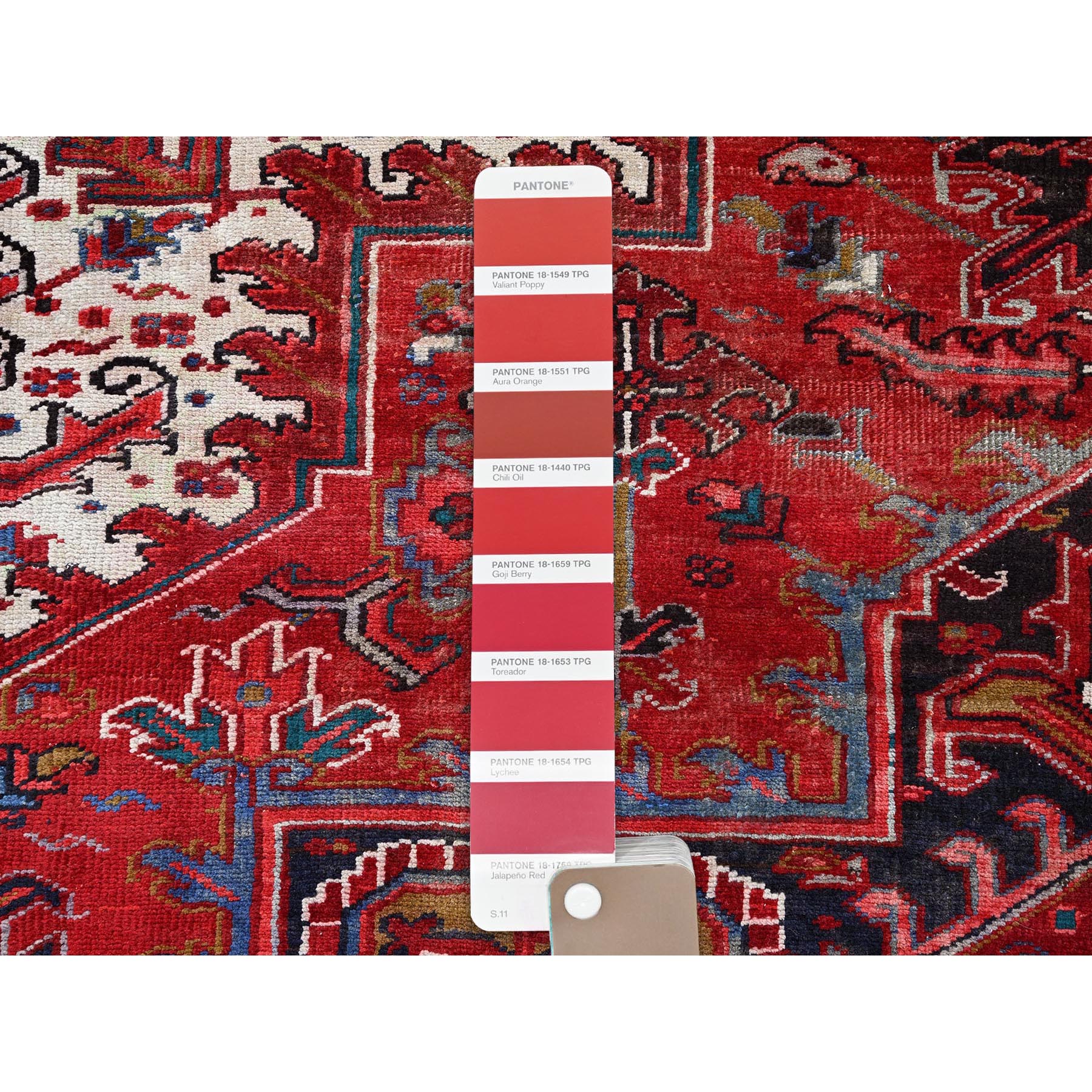 8'9"x10'4" Ruby Red, Vintage Persian Heriz with Large Medallion Design, 100% Wool, Hand Knotted, Evenly Worn, Cropped Thin, Good Condition, Sides and Ends Professionally Secured, Squarish, Oriental Rug Sh272