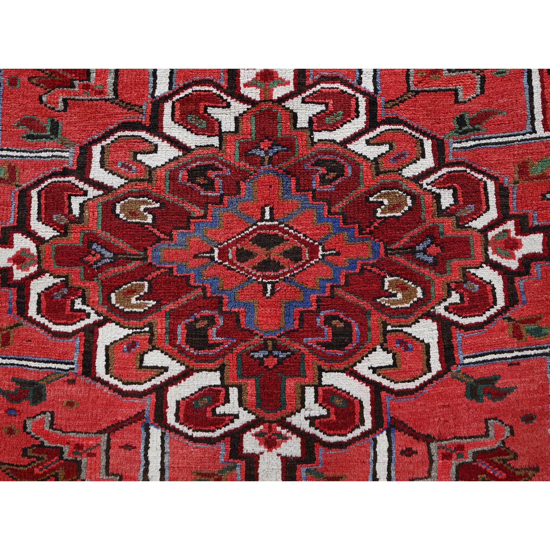 10'1"x12'7" Imperial Red, Vintage Persian Heriz with Large Medallion Design, 100% Wool, Hand Knotted, Evenly Worn, Shaved Down, Good Condition, Sides and Ends Professionally Secured, Oriental Rug Sh282