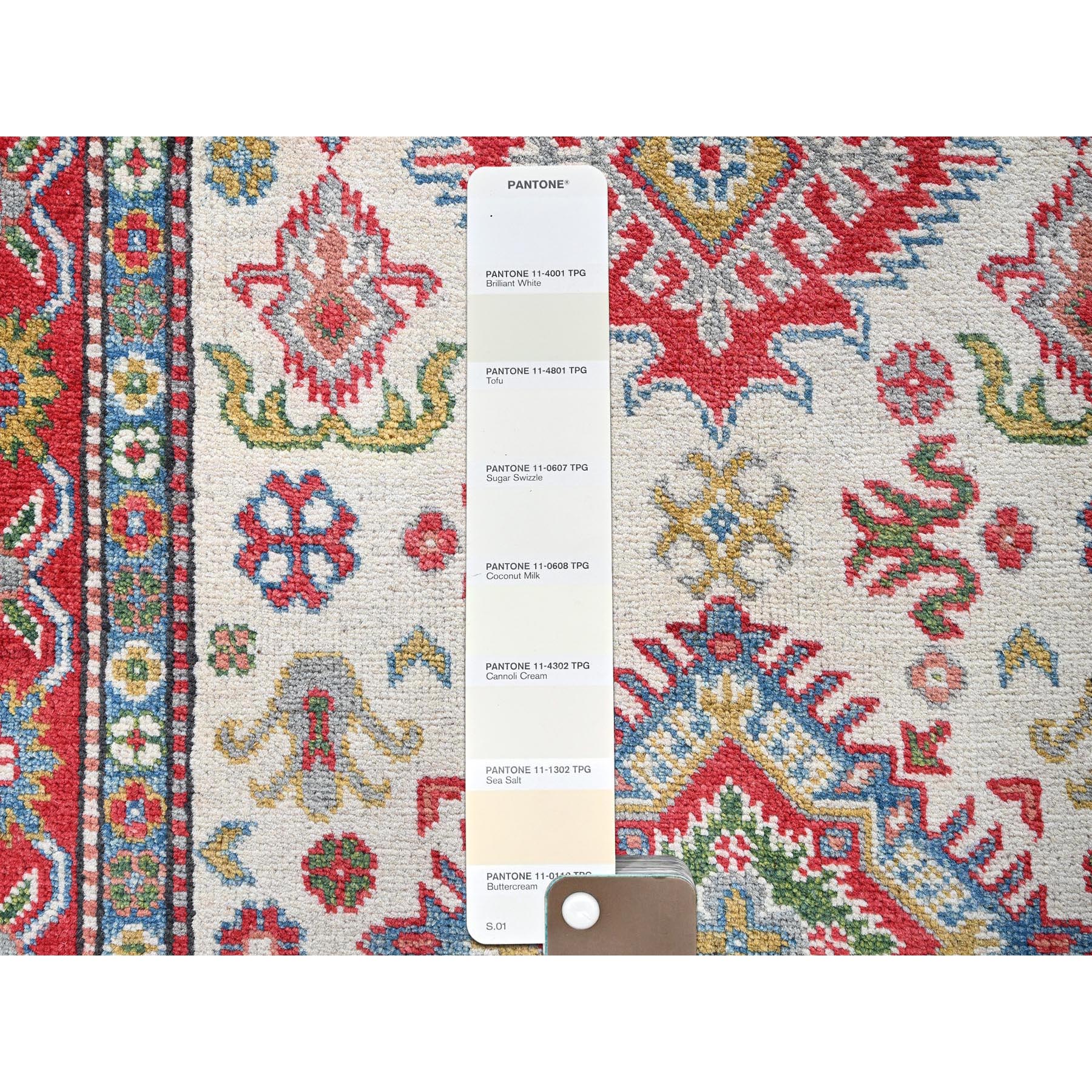 3'2"x5'3" Pearl White, Hand Knotted, Kazak with Geometric Medallions Design, Soft and Velvety Wool, Vegetable Dyes, Denser Weave, Oriental Rug Sh415