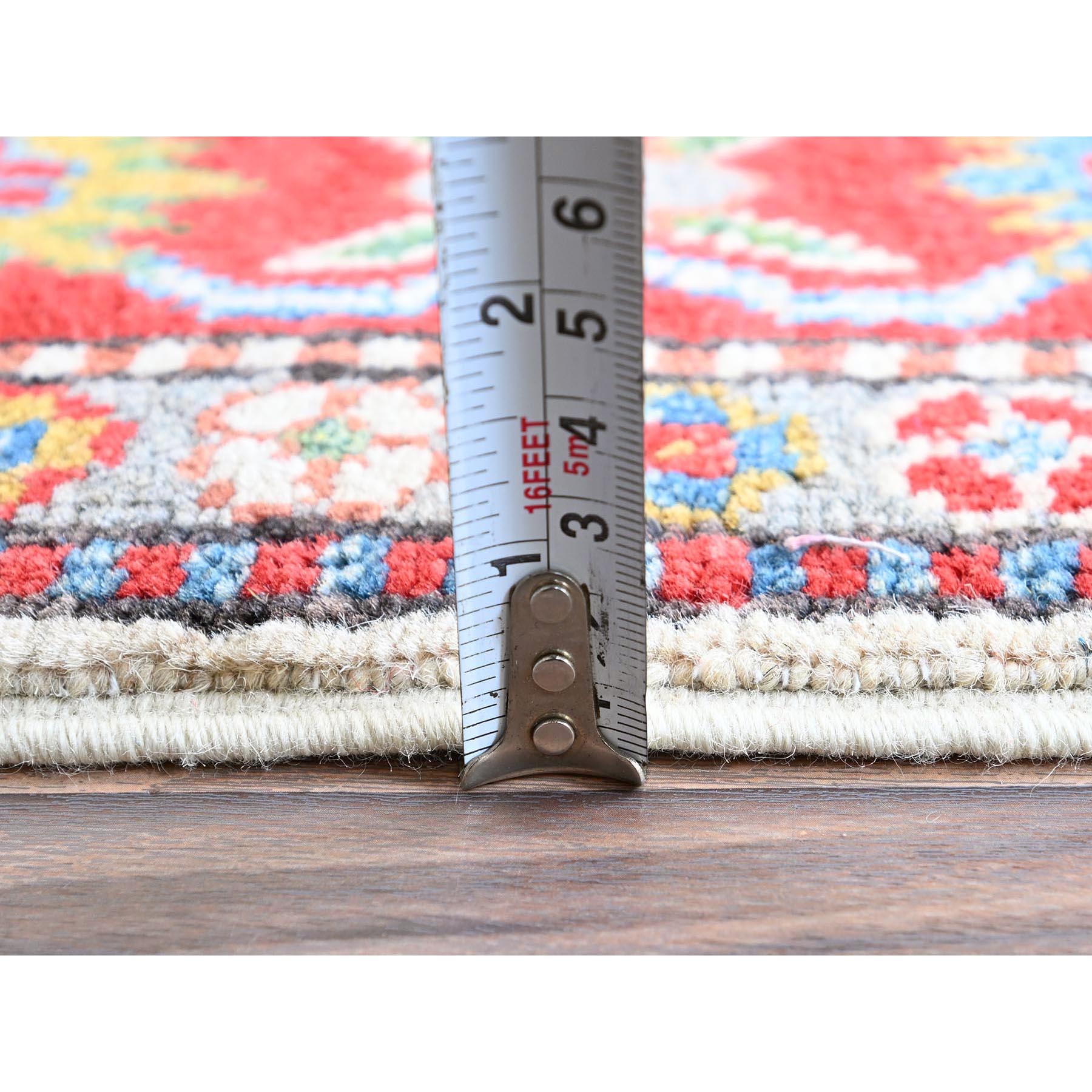 3'2"x5'3" Pearl White, Hand Knotted, Kazak with Geometric Medallions Design, Soft and Velvety Wool, Vegetable Dyes, Denser Weave, Oriental Rug Sh415