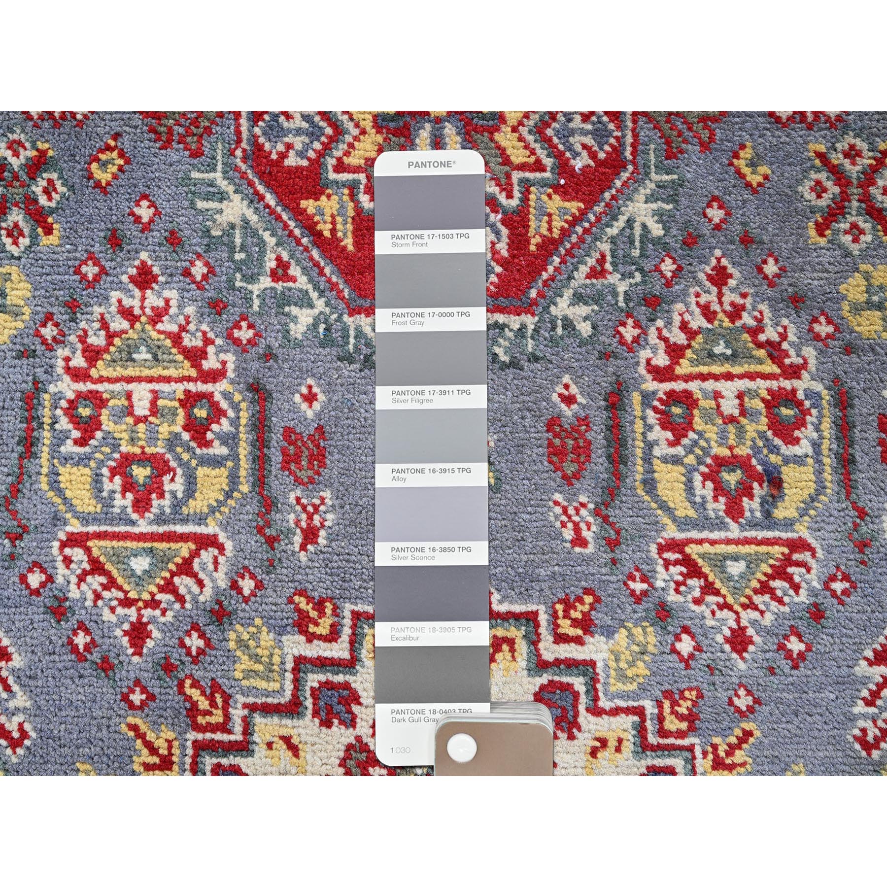 4'1"x5'10" Pewter Gray, Kazak with Geometric Medallions Design, Soft and Shiny Wool, Hand Knotted, Vegetable Dyes, Denser Weave, Oriental Rug Sh419