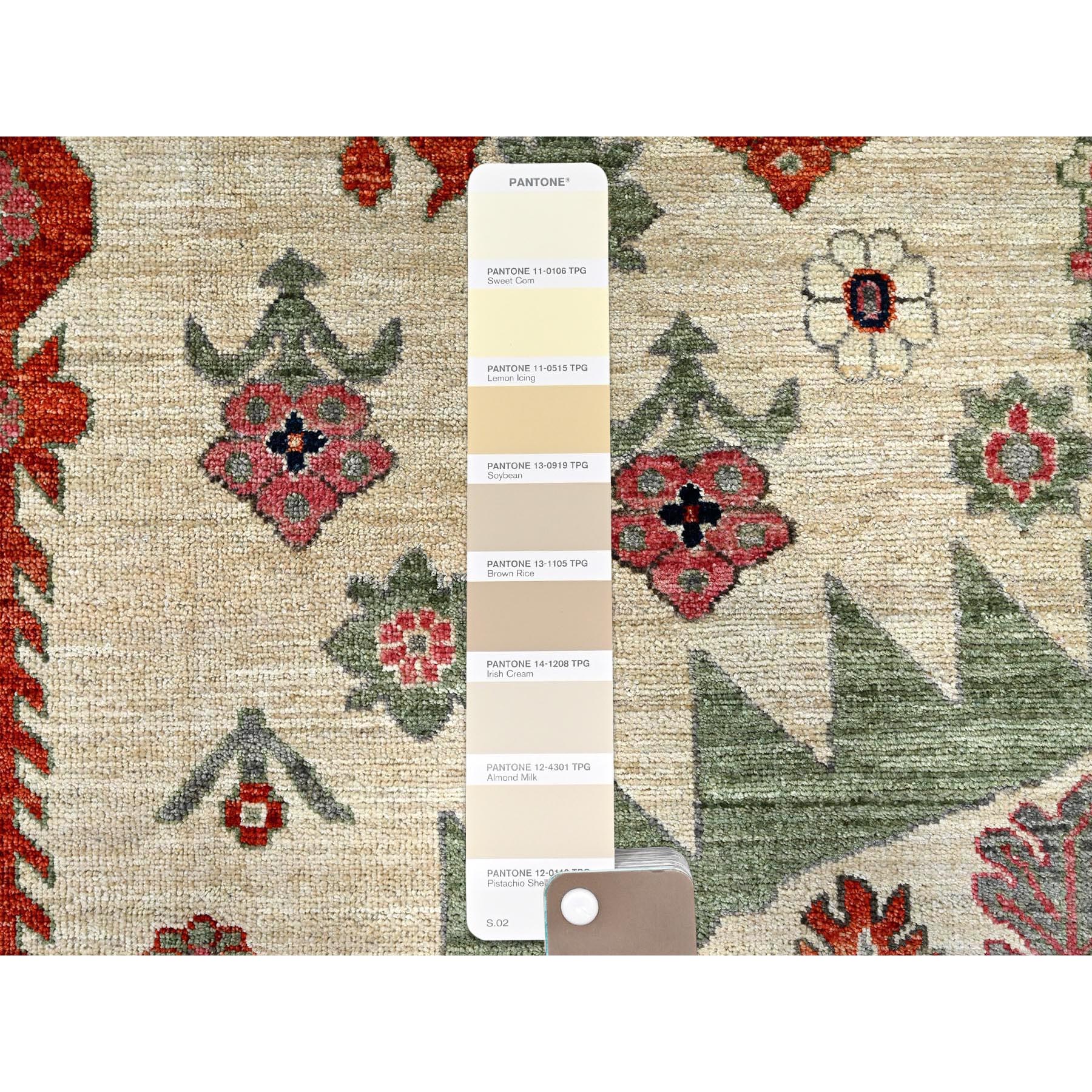 8'10"x12' Almond Milk White, Aryana Collection, Serapi Heriz Design, Vegetable Dyes, High Mountain Wool, Hand Knotted, Soft Pile, Densely Woven, Oriental Rug Sh1035