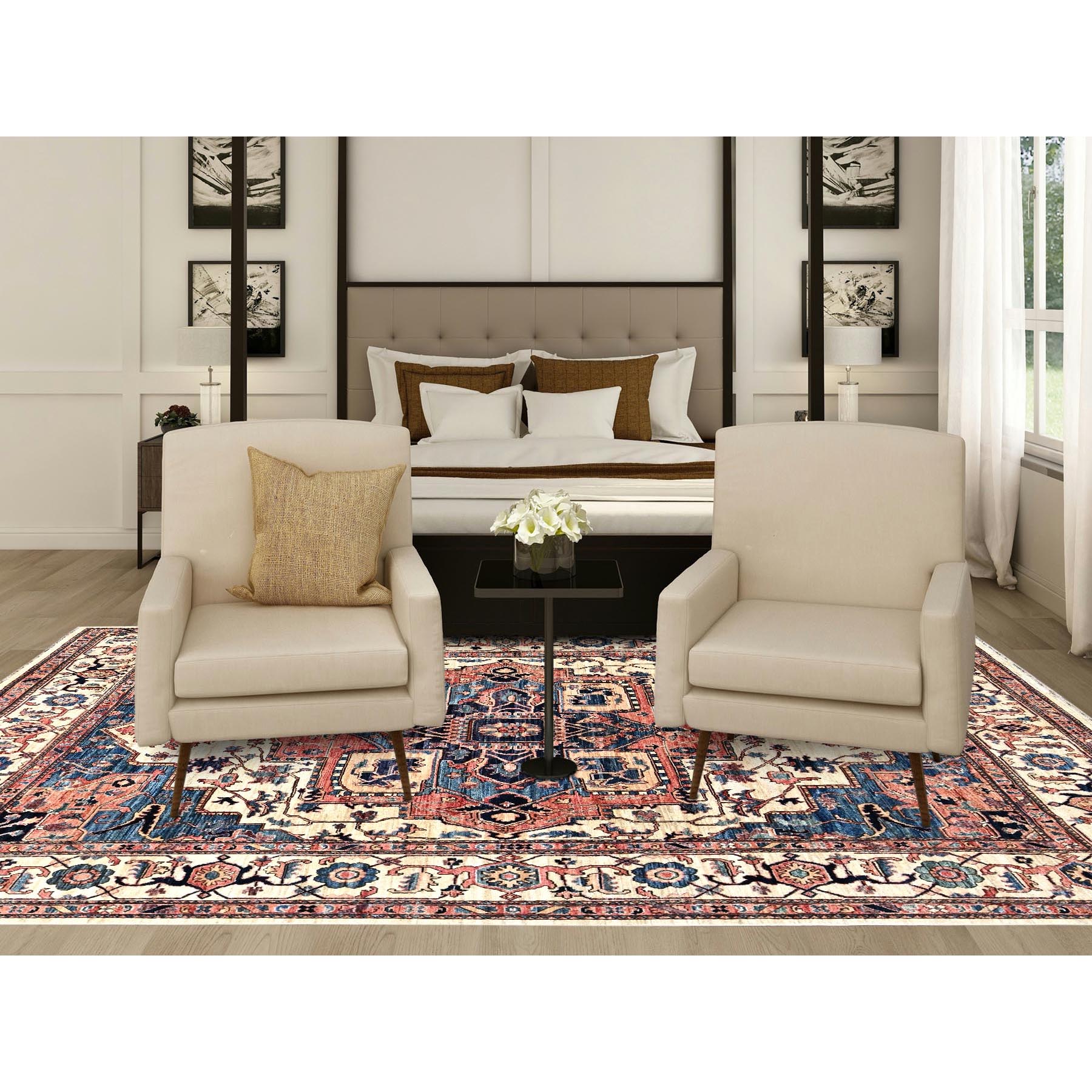 8'1"x9'8" Chiffon White, Aryana Grade, Serapi Heriz with Large Medallion Design, Vegetable Dyes, High Mountain Wool, Hand Knotted, Soft Pile, Densely Woven, Oriental Rug Sh1037