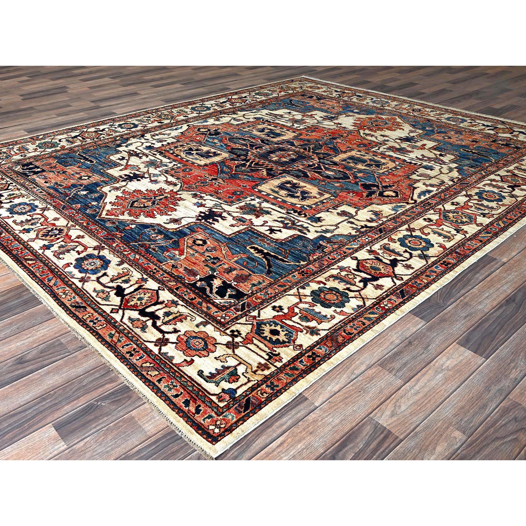 8'1"x9'8" Chiffon White, Aryana Grade, Serapi Heriz with Large Medallion Design, Vegetable Dyes, High Mountain Wool, Hand Knotted, Soft Pile, Densely Woven, Oriental Rug Sh1037