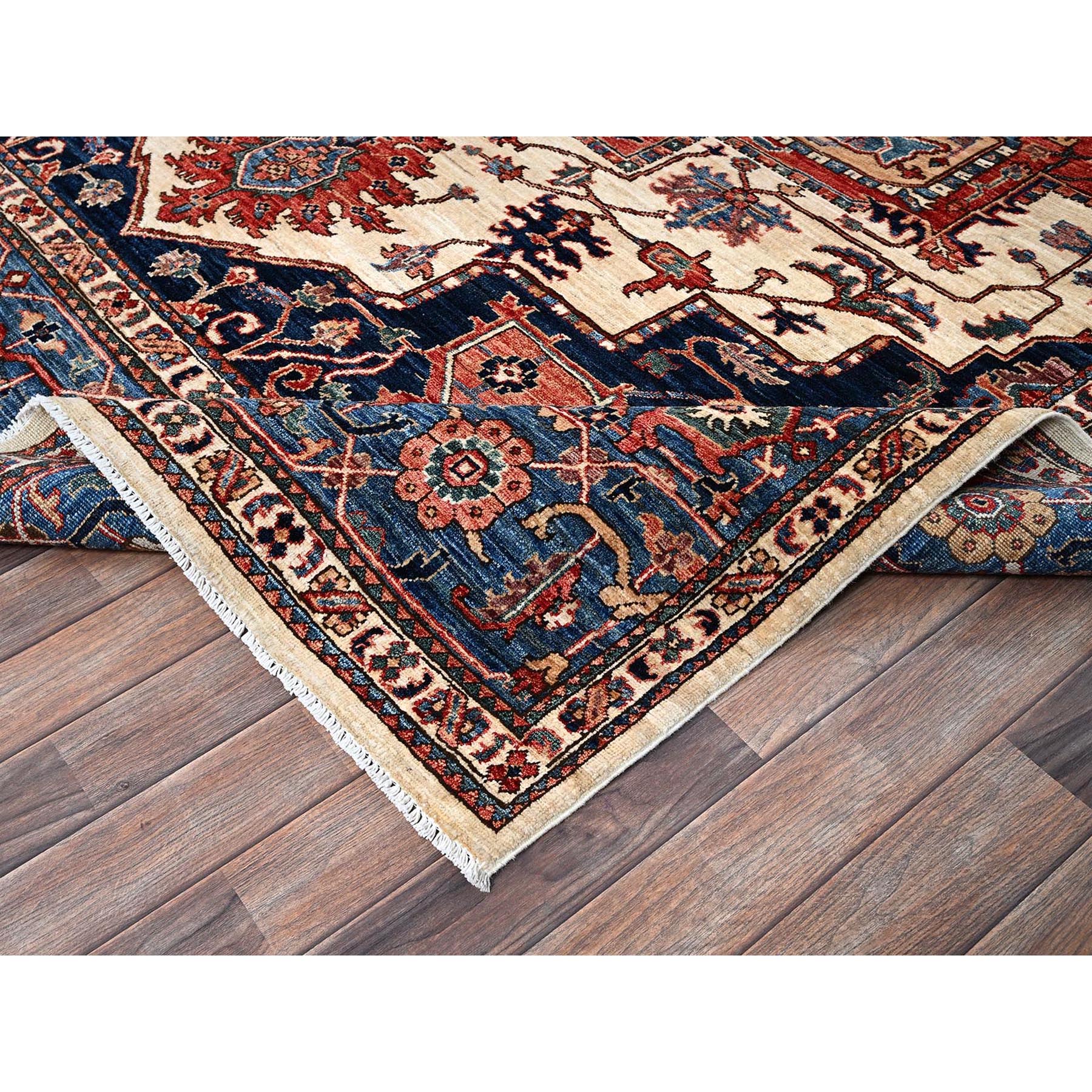 8'1"x10'1" Chiffon White, Aryana Grade, Serapi Heriz with Large Medallion Design, Vegetable Dyes, High Mountain Wool, Hand Knotted, Soft Pile, Densely Woven, Oriental Rug Sh1039