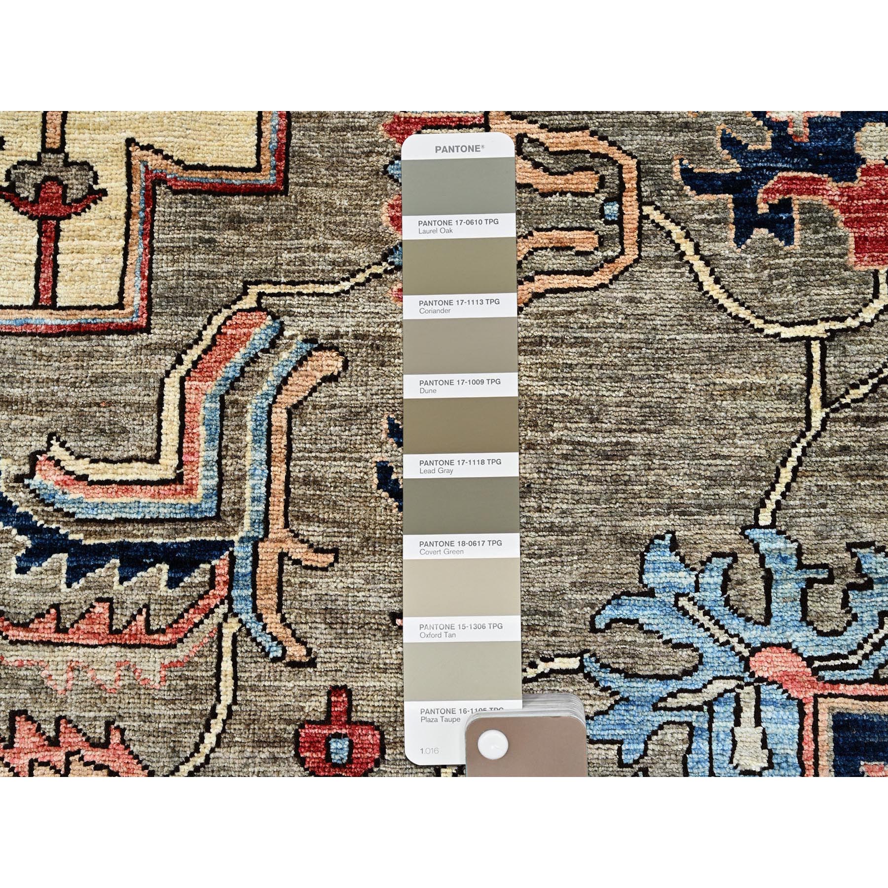 12'4"x14'4" Dune Brown, Aryana Collection, Serapi Heriz with Large Medallion Design, Vegetable Dyes, Soft Pile, High Mountain Wool, Hand Knotted, Densely Woven, Oversized, Oriental Rug Sh1049