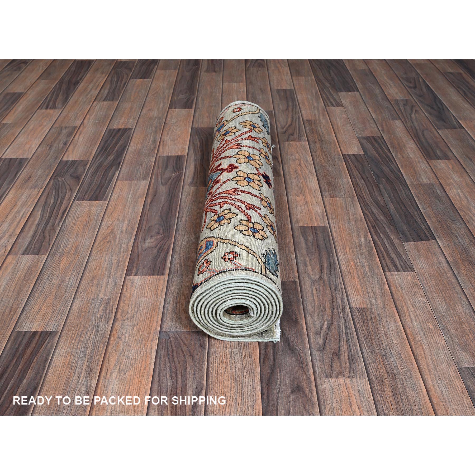 2'9"x9'10" Oyster Gray, Bijar Garus Design, Aryana Grade, Vegetable Dyes, High Mountain Wool, Hand Knotted, Soft Pile, Densely Woven, Runner, Oriental Rug Sh1068