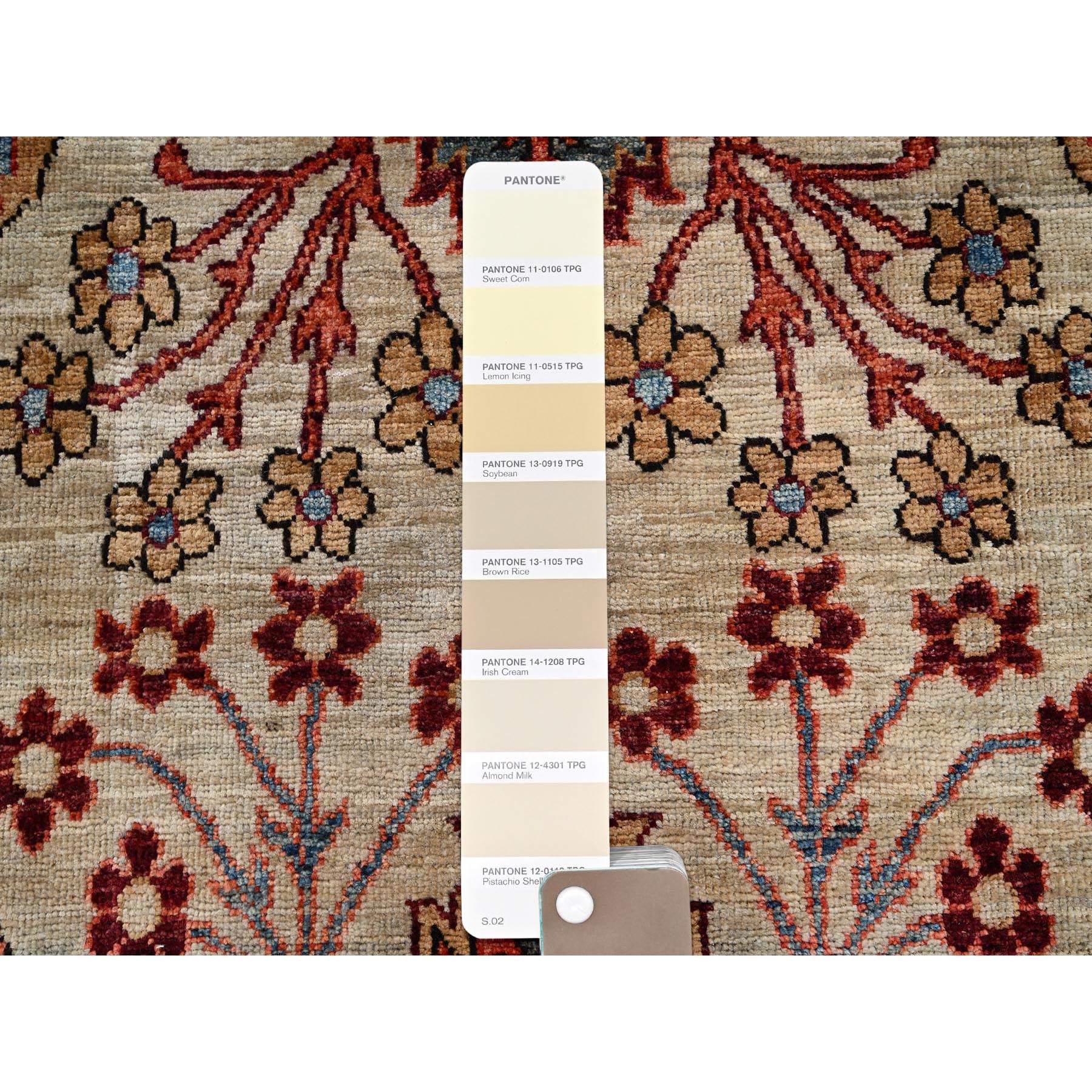 2'9"x8'4" Linen White, Bijar Garus Design, Aryana Grade, Vegetable Dyes, High Mountain Wool, Hand Knotted, Soft Pile, Densely Woven, Runner, Oriental Rug Sh1110