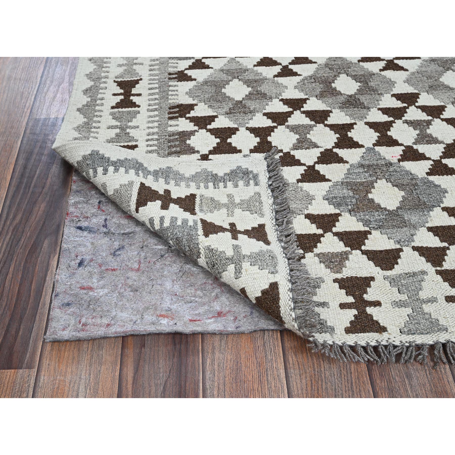 3'4"x4'9" Pearl White, Afghan Kilim with Geometric Pattern, Undyed Natural Wool, Hand Woven, Flat Weave, Reversible, Oriental Rug Sh1208