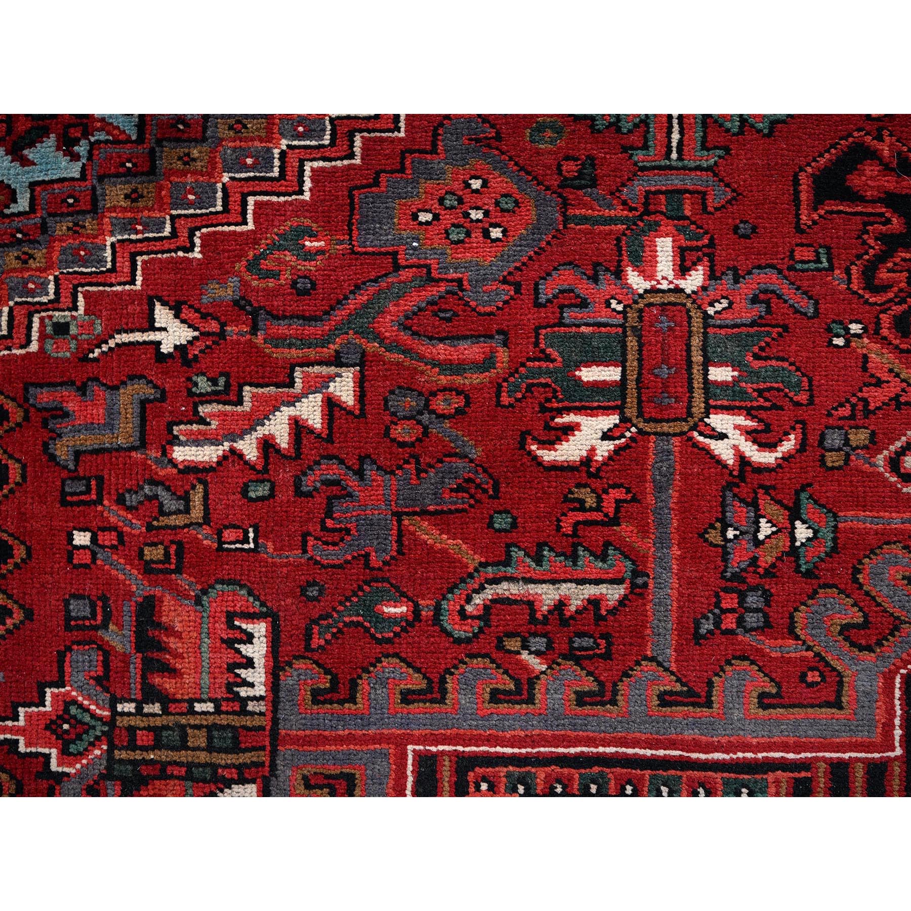 8'x10'10" Scarlet Red, Vintage Persian Heriz with Large Medallion Design, 100% Wool, Rustic Look, Even Wear, Cropped Thin, Good Condition, Sides and Ends Professionally Secured, Oriental Rug Sh1251