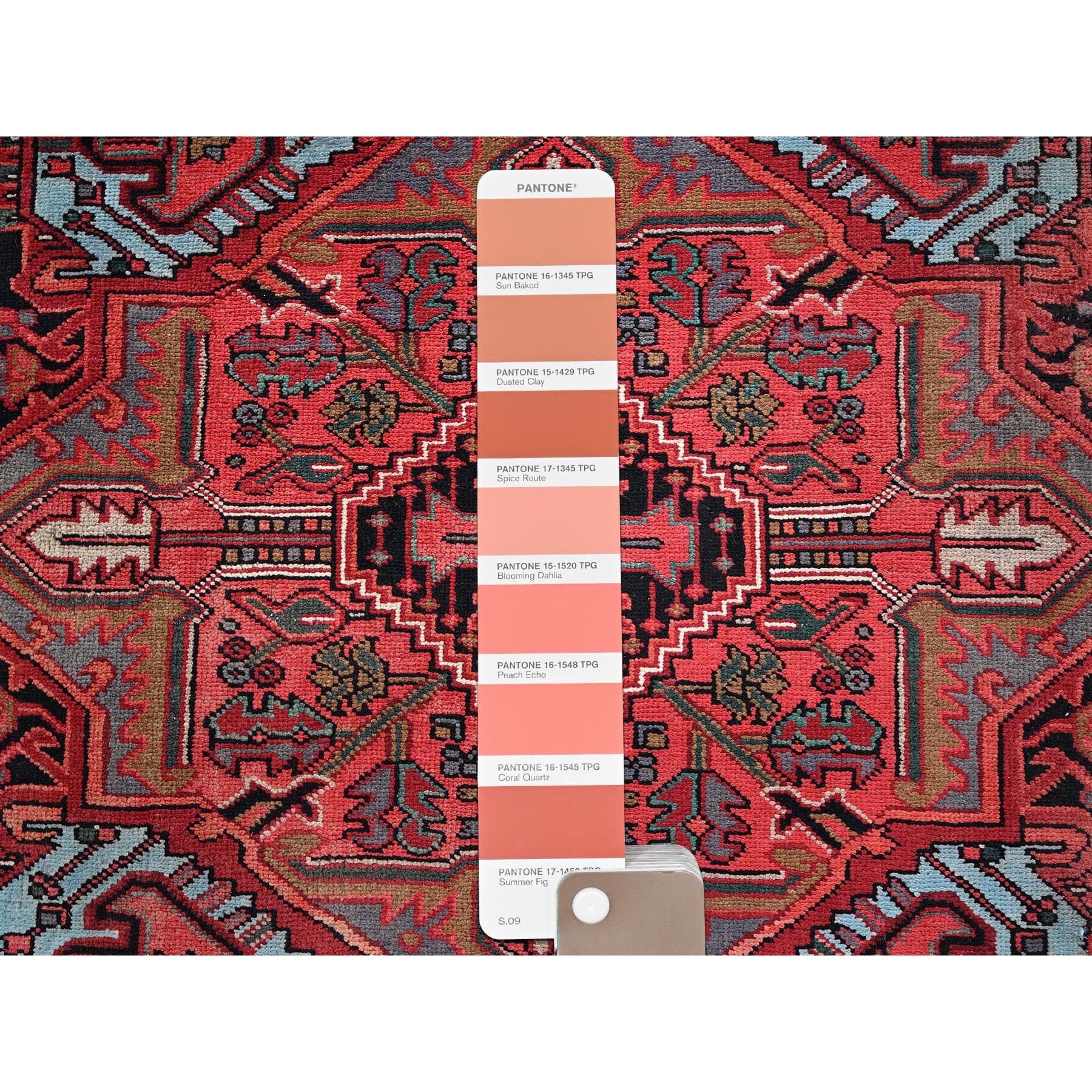 8'x10'10" Scarlet Red, Vintage Persian Heriz with Large Medallion Design, 100% Wool, Rustic Look, Even Wear, Cropped Thin, Good Condition, Sides and Ends Professionally Secured, Oriental Rug Sh1251