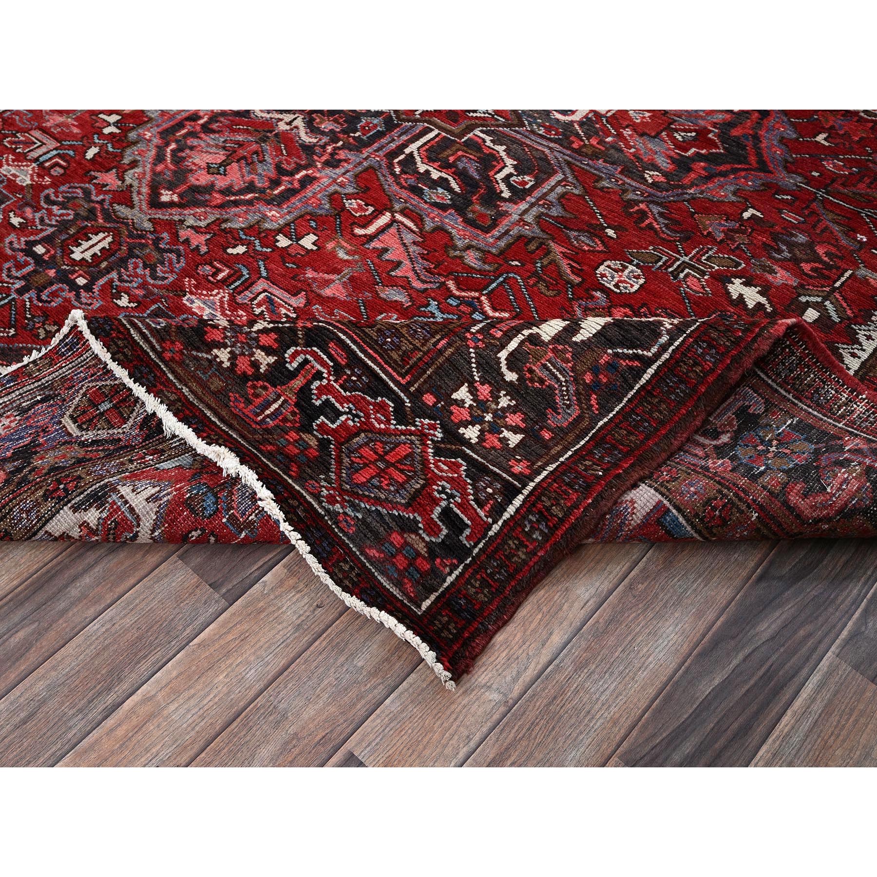 8'x9'2" Ruby Red, Vintage Persian Heriz with Large Medallion Design, 100% Wool, Hand Knotted, Evenly Worn, Shaved Down, Good Condition, Sides and Ends Professionally Secured, Squarish, Oriental Rug Sh1253