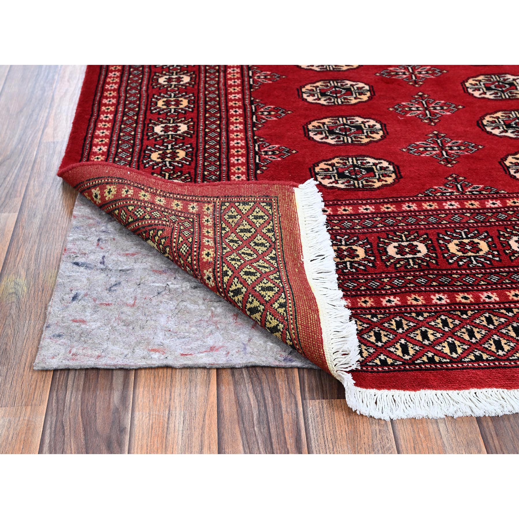 5'1"x8'1" Chili Red, Princess Bokara with Geometric Medallions, Vegetable Dyes, Soft and Shiny Wool, Hand Knotted, Mat, Sample, Oriental Rug Sh1322