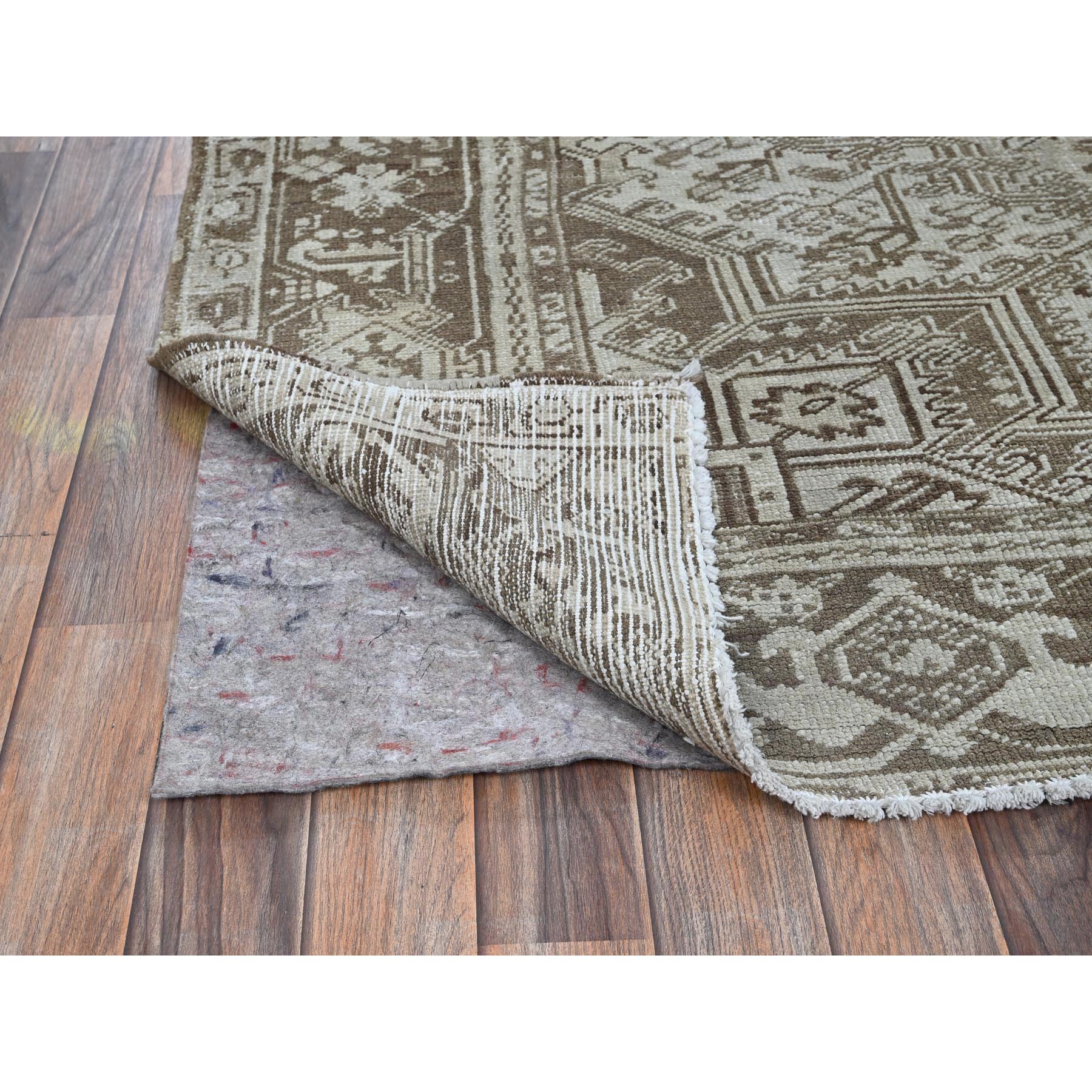 7'6"x10'4" Pastel Gray, Vintage Persian Heriz with Geometric Medallion Design, Stone Washed, Unique Patches, Abrash, 100% Wool, Hand Knotted, Even Wear, Cropped Thin, Sides and Ends Professionally Secured, Oriental Rug Sh1337