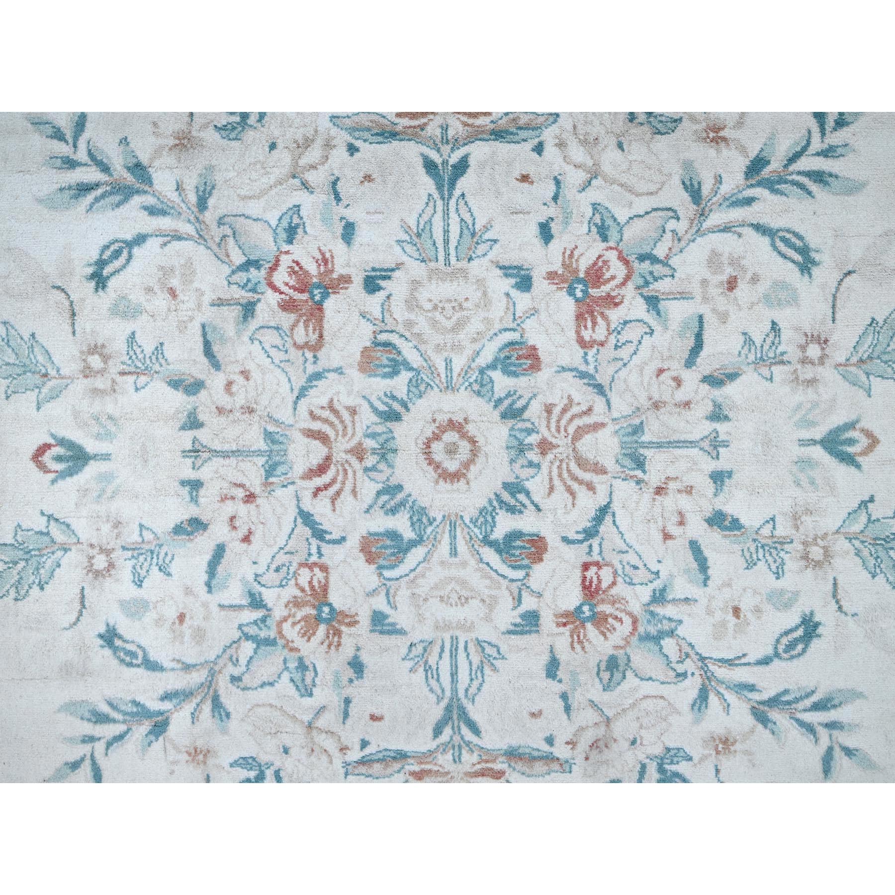 9'x11'9" Daisy White, Washed Out, Aubusson Design, Pak Persian, 300 KPSI, 100% Wool, Hand Knotted, Oriental Rug Sh1370