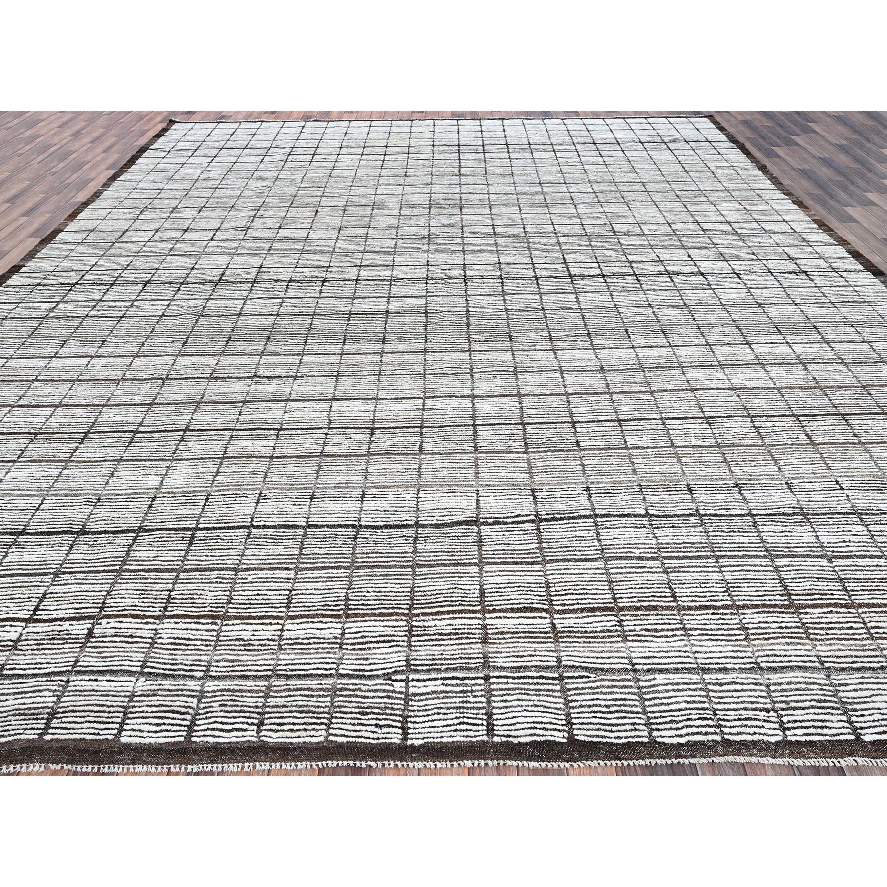 12'6"x15' Porcelain White, Moroccan Weave with Box Design, Textured Pile, Tone on Tone, Undyed Natural Wool, Hand Knotted, Oversized, Oriental Rug Sh1375