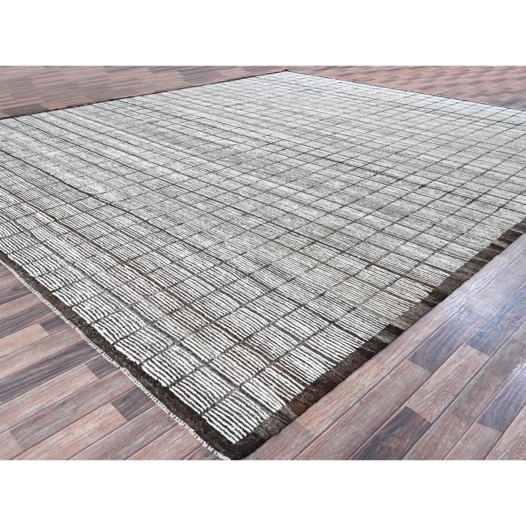 12'6"x15' Porcelain White, Moroccan Weave with Box Design, Textured Pile, Tone on Tone, Undyed Natural Wool, Hand Knotted, Oversized, Oriental Rug Sh1375