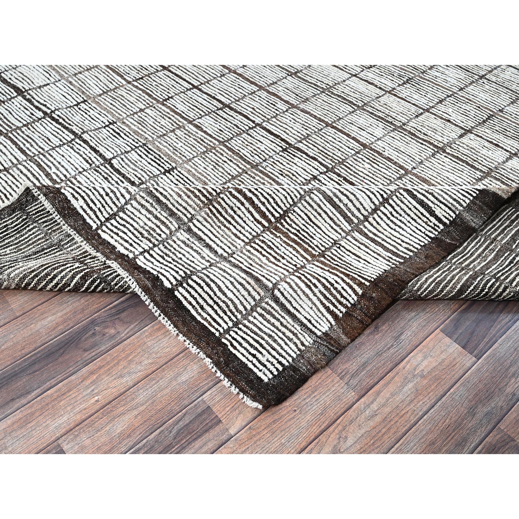 12'6"x15' Porcelain White, Moroccan Weave with Box Design, Textured Pile, Tone on Tone, Undyed Natural Wool, Hand Knotted, Oversized, Oriental Rug Sh1375