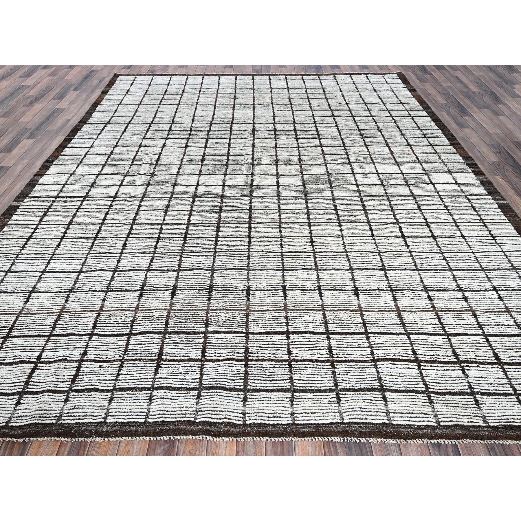 9'7"x11'8" Snow White, Moroccan Weave with Grid Design, Tone on Tone, Textured Pile, Undyed Natural Wool, Hand Knotted, Oriental Rug Sh1376