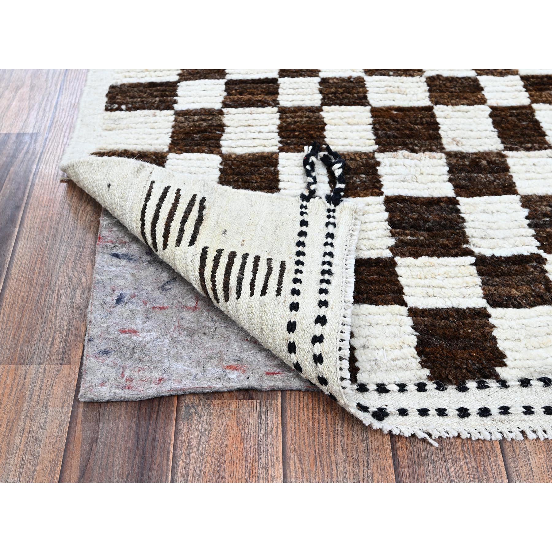 2'10"x4'10" Chocolate Brown and Ivory, Moroccan Weave with Squares Design, Tone on Tone, Textured Pile, Undyed Natural Wool, Hand Knotted, Oriental Rug Sh1381