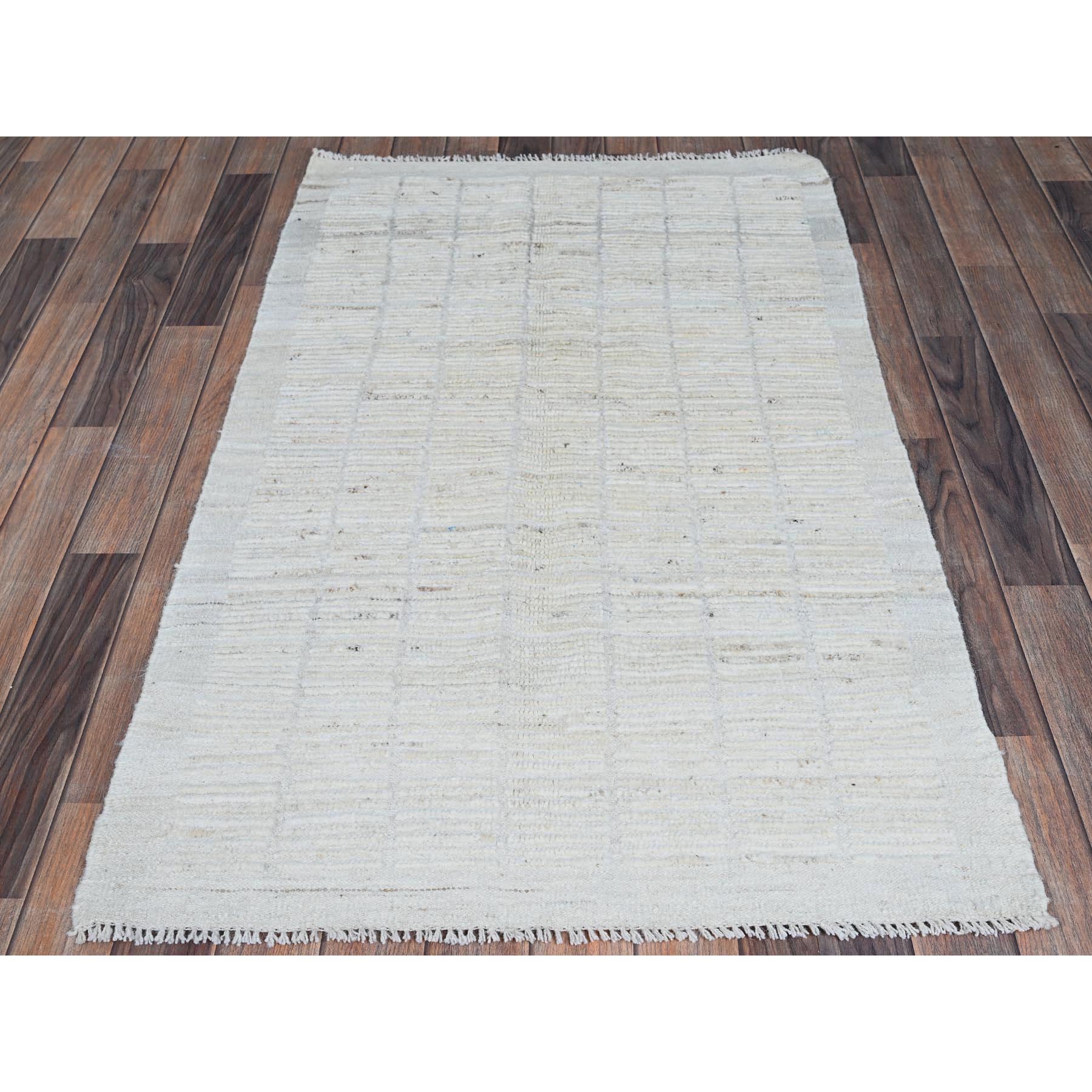 3'x5' Alabaster White, Moroccan Weave with Grid Design, Tone on Tone, Undyed Natural Wool, Textured Pile, Hand Knotted, Oriental Rug Sh1382