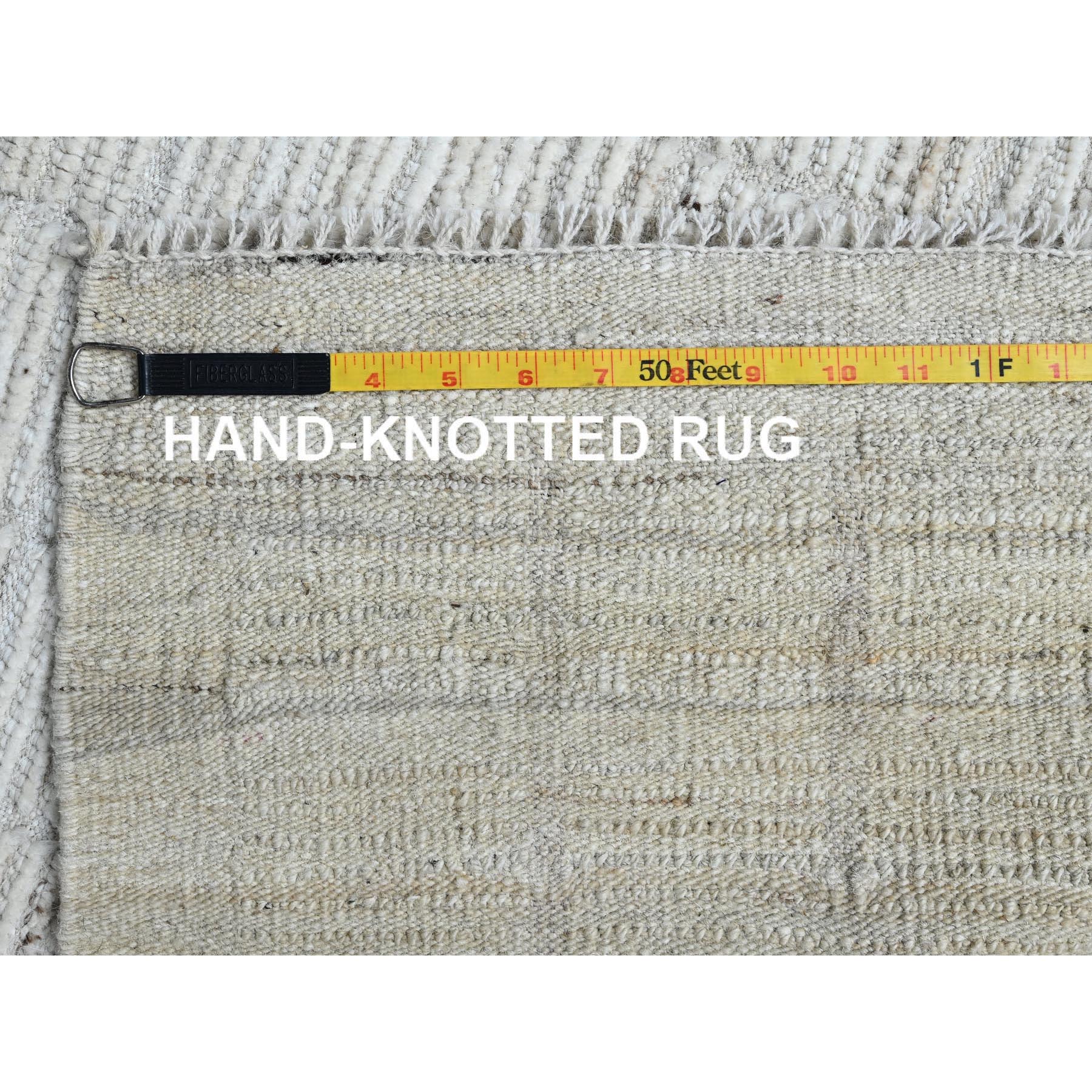 3'x5' Chiffon White, Moroccan Weave with Box Design, Textured Pile, Tone on Tone, Undyed Natural Wool, Hand Knotted, Oriental Rug Sh1383