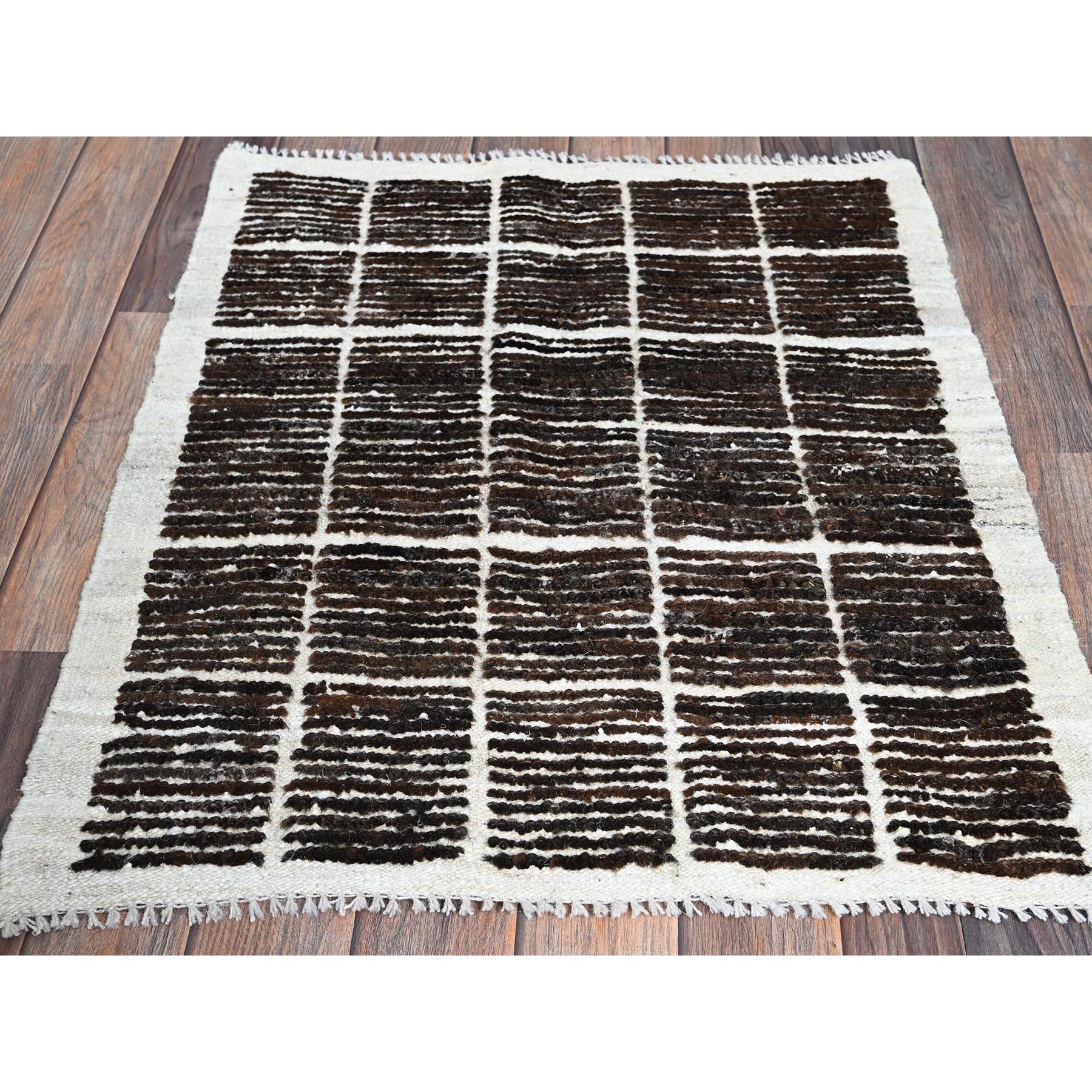 2'3"x2'8" Chocolate Brown, Moroccan Weave with Grid Design, Textured Pile, Tone on Tone, Undyed Natural Wool, Hand Knotted, Sample, Mat, Oriental Rug Sh1391