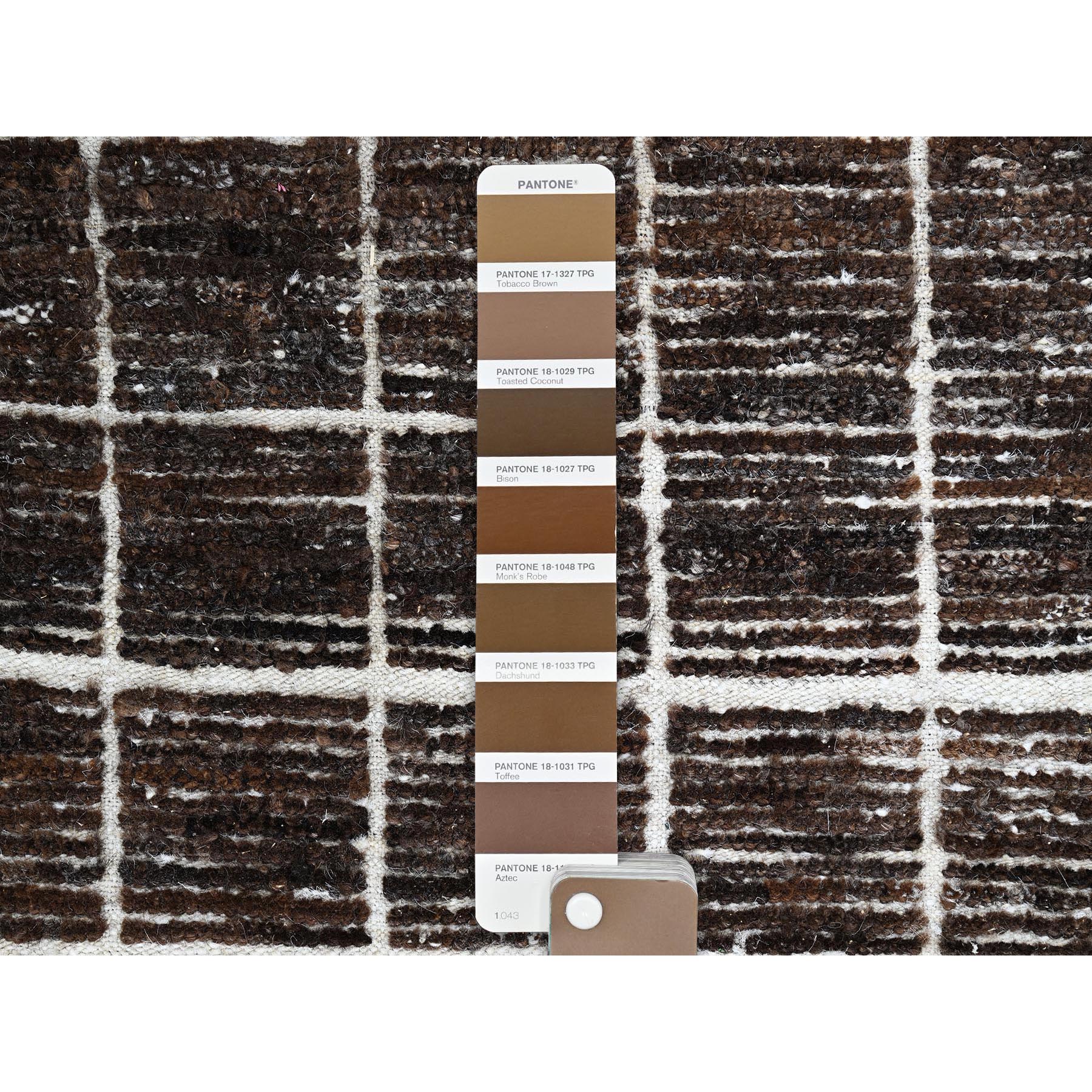 2'3"x2'8" Chocolate Brown, Moroccan Weave with Grid Design, Textured Pile, Tone on Tone, Undyed Natural Wool, Hand Knotted, Sample, Mat, Oriental Rug Sh1391
