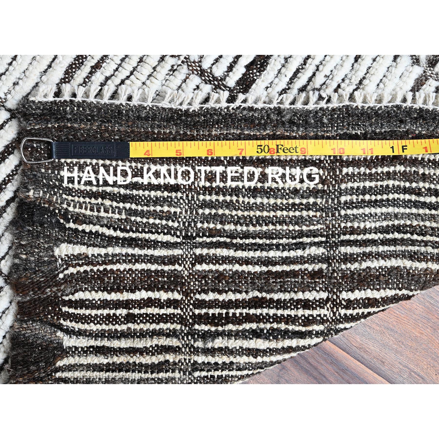 2'1"x3' Brilliant White, Moroccan Weave with Box Design, Textured Pile, Tone on Tone, Undyed Natural Wool, Hand Knotted, Mat, Sample, Oriental Rug Sh1395