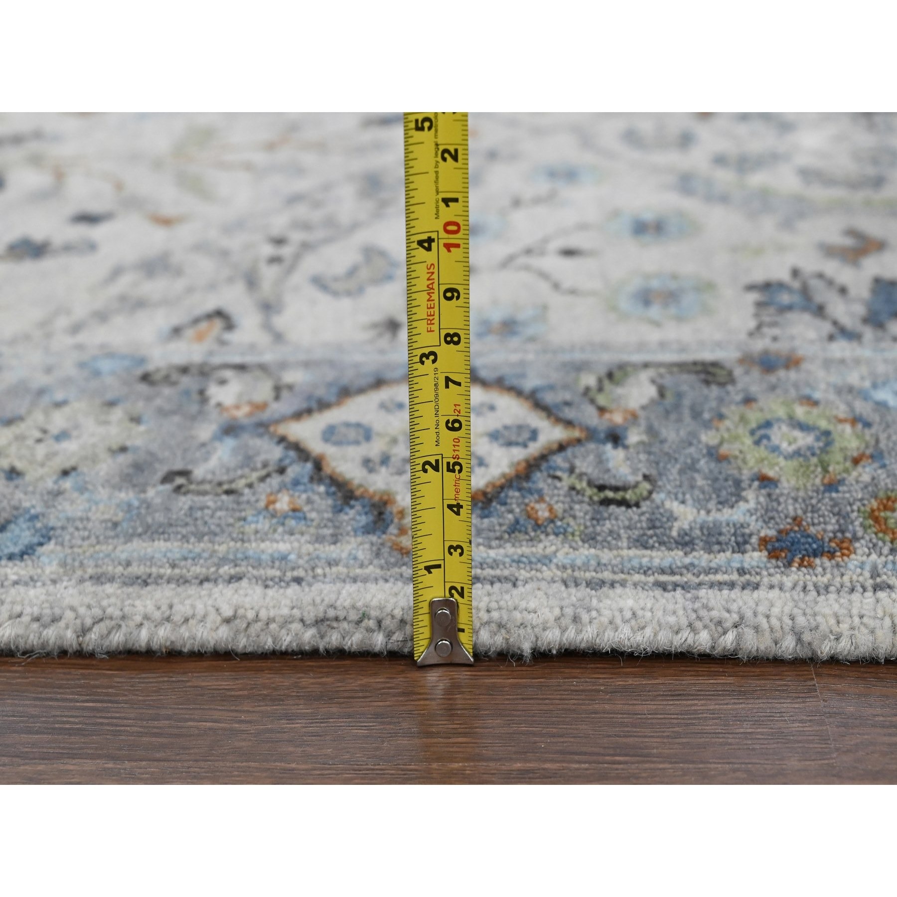 3'x4'10" Platinum Gray, Denser Weave, Oushak with Floral Motifs, Natural Wool, Hand Knotted, Oriental Rug Sh10045