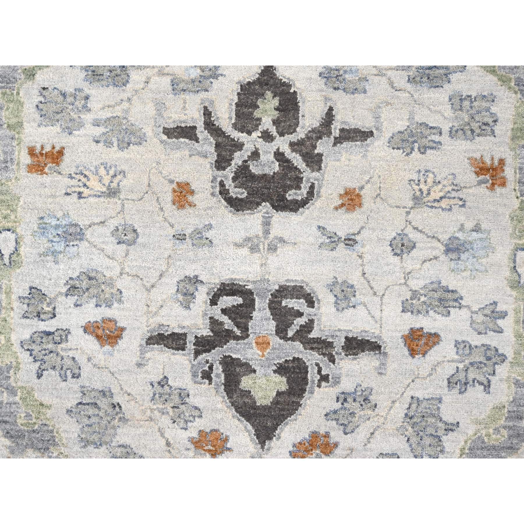 9'10"x9'10" Bright Gray, Natural Wool, Denser Weave, Oushak with Floral Motifs, Hand Knotted, Square, Oriental Rug Sh10047
