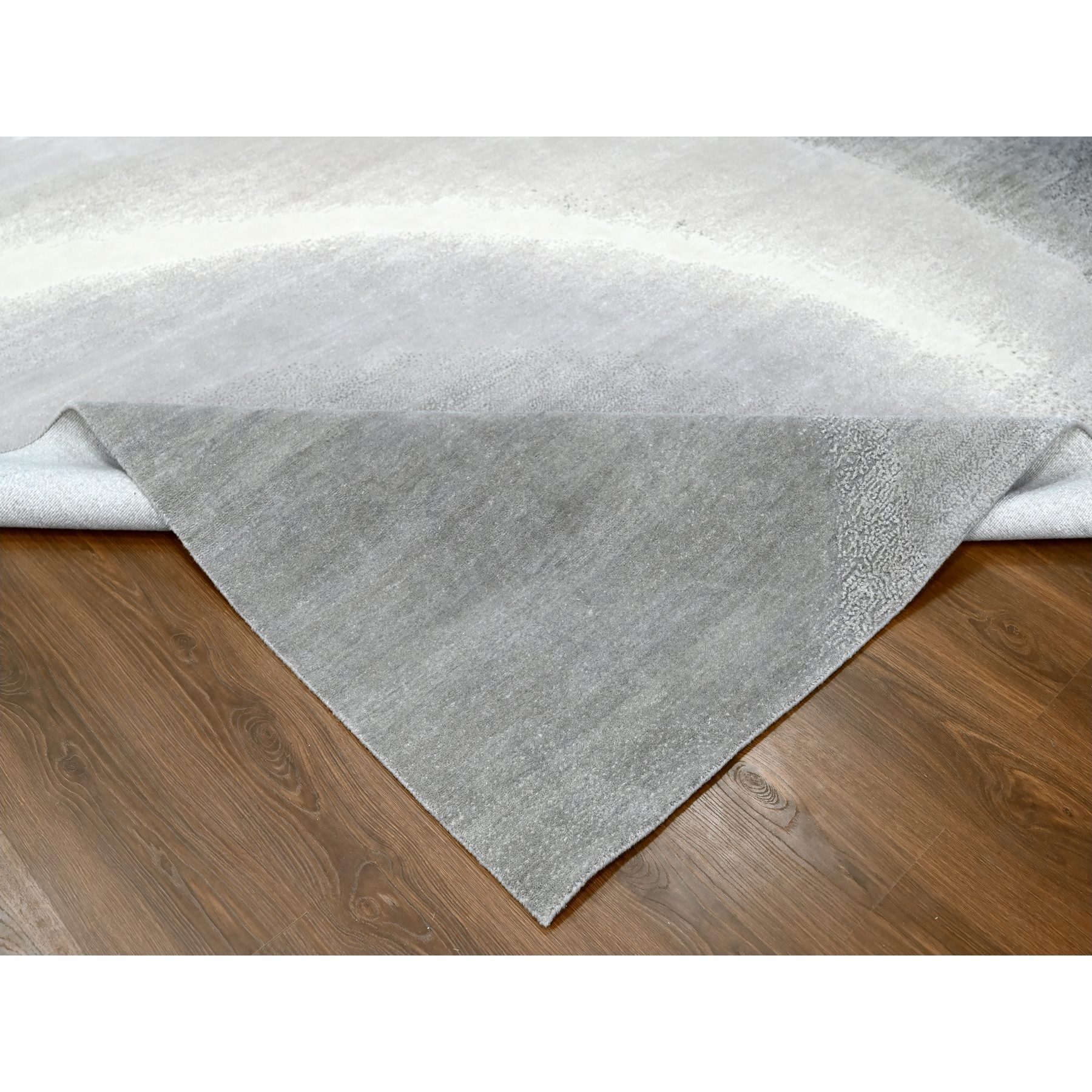 9'x11'10" Perfect Gray, THE MOONLIGHT, Modern Gradation Design, Thick and Plush, 100% Wool, Hand Knotted, Oriental Rug Sh10057