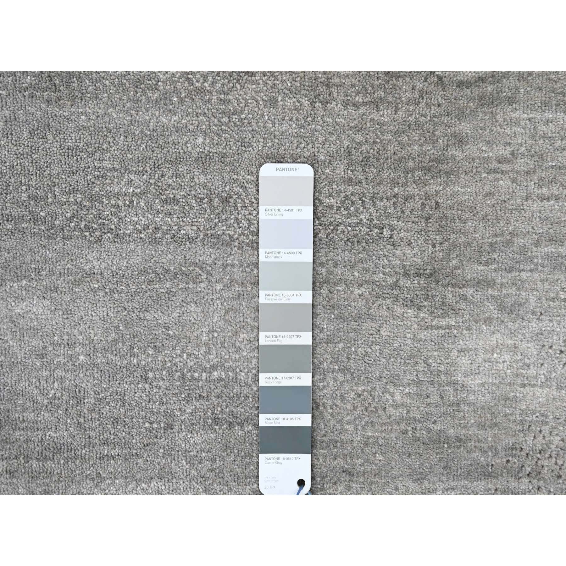 9'x11'10" THE OCEAN, Modern Gradation Design, Thick and Plush, Hand Knotted, 100% Wool, Oriental Rug Sh10059