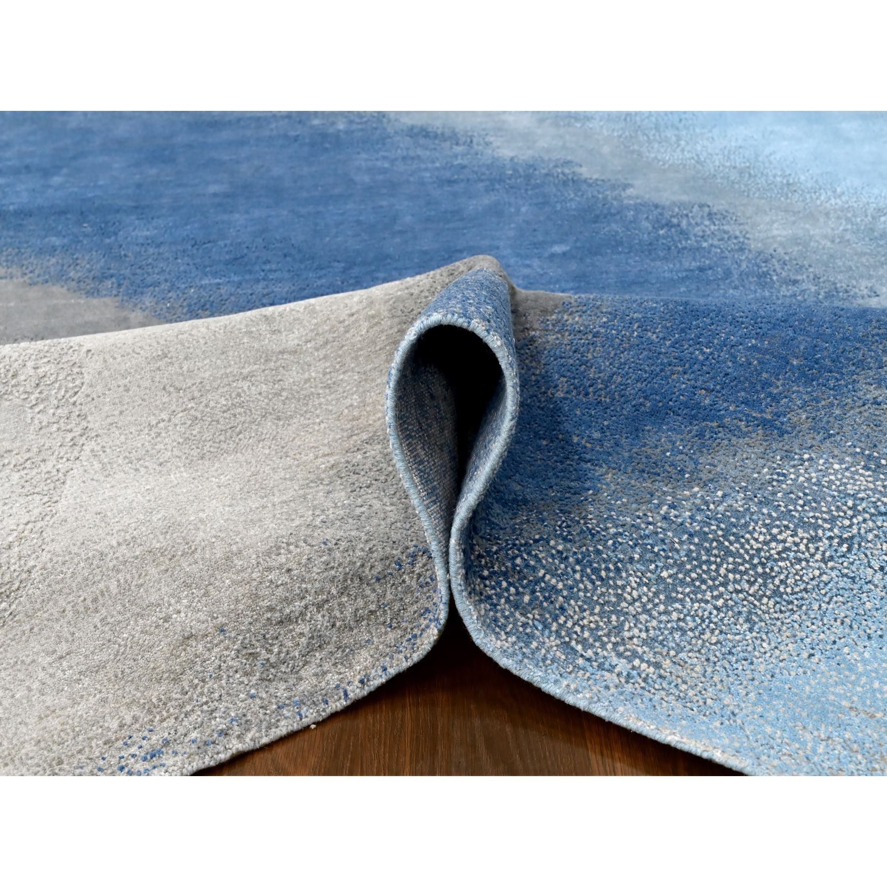9'x11'10" THE SKY AND OCEAN, Modern Gradation Design, Thick and Plush, 100% Wool, Hand Knotted, Oriental Rug Sh10060