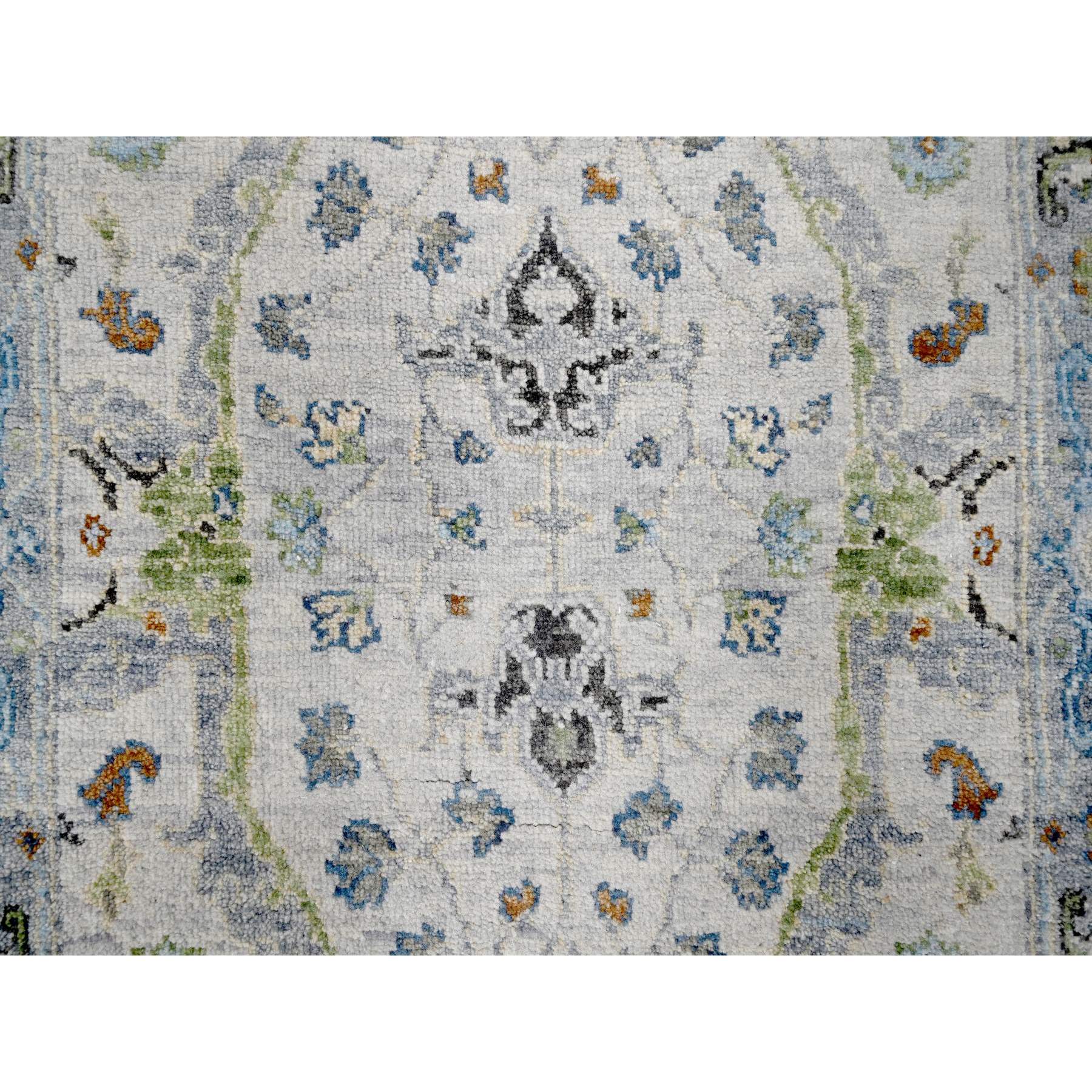 2'5"x7'9" Pearl White, Denser Weave, Oushak with Floral Motifs, Pure Wool, Hand Knotted, Runner, Oriental Rug Sh10088