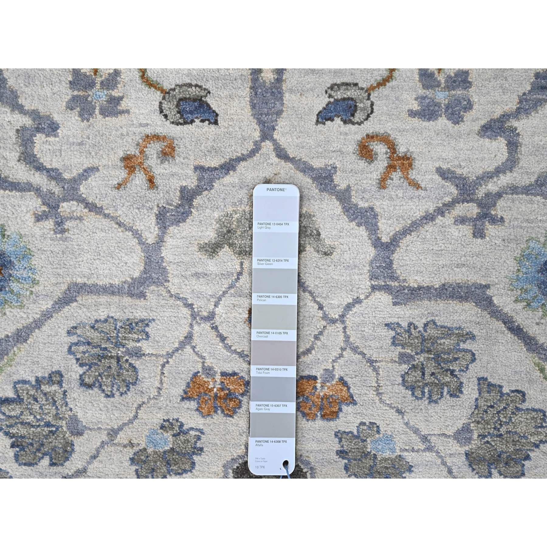 8'10"x16' Pearl White, Oushak with Floral Motifs, Denser Weave, Hand Knotted, Natural Wool, Wide Gallery Size, Oriental Rug Sh10092
