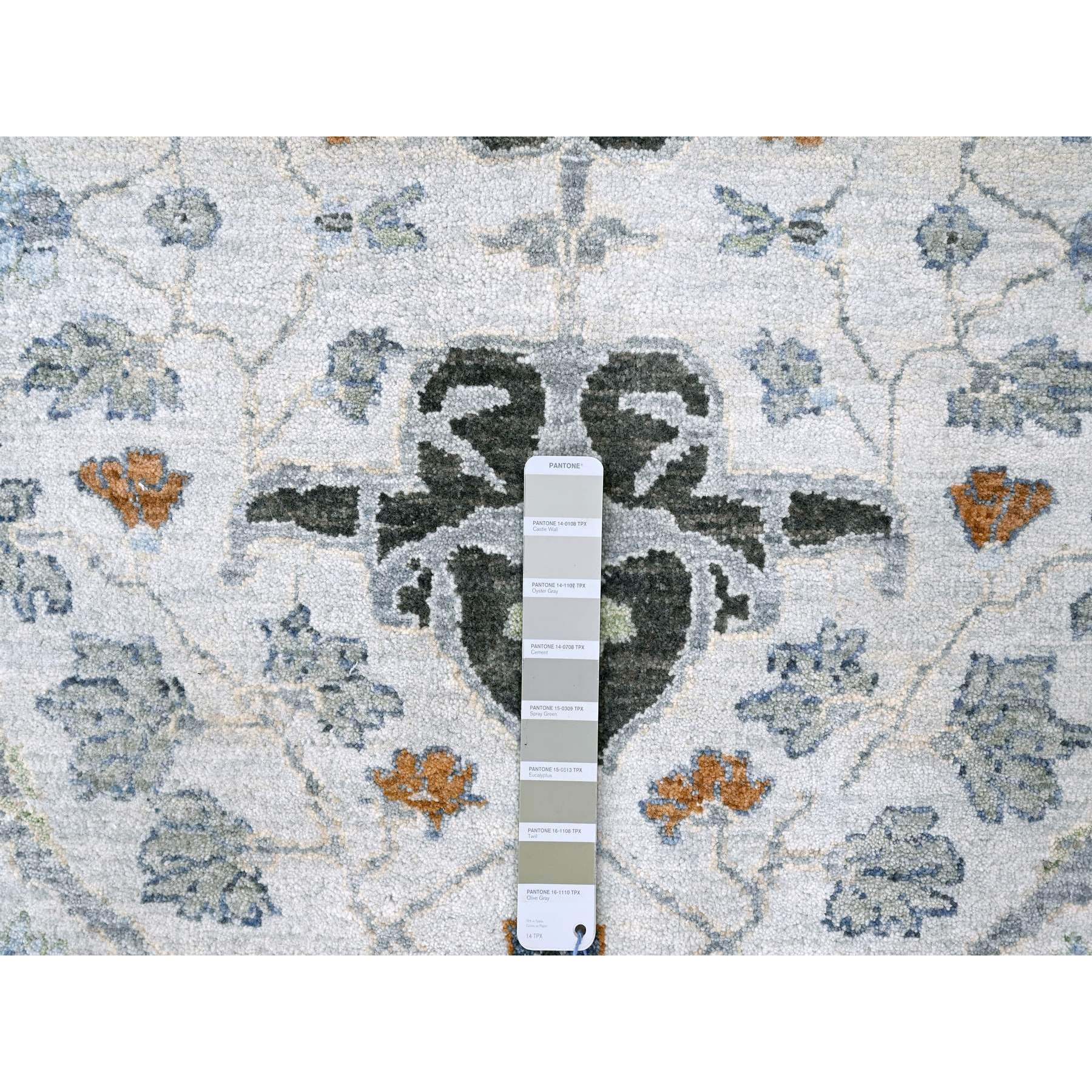 10'x10' Chiffon White, Hand Knotted, Denser Weave, Oushak with Floral Motifs, Pure Wool, Square, Oriental Rug Sh10110