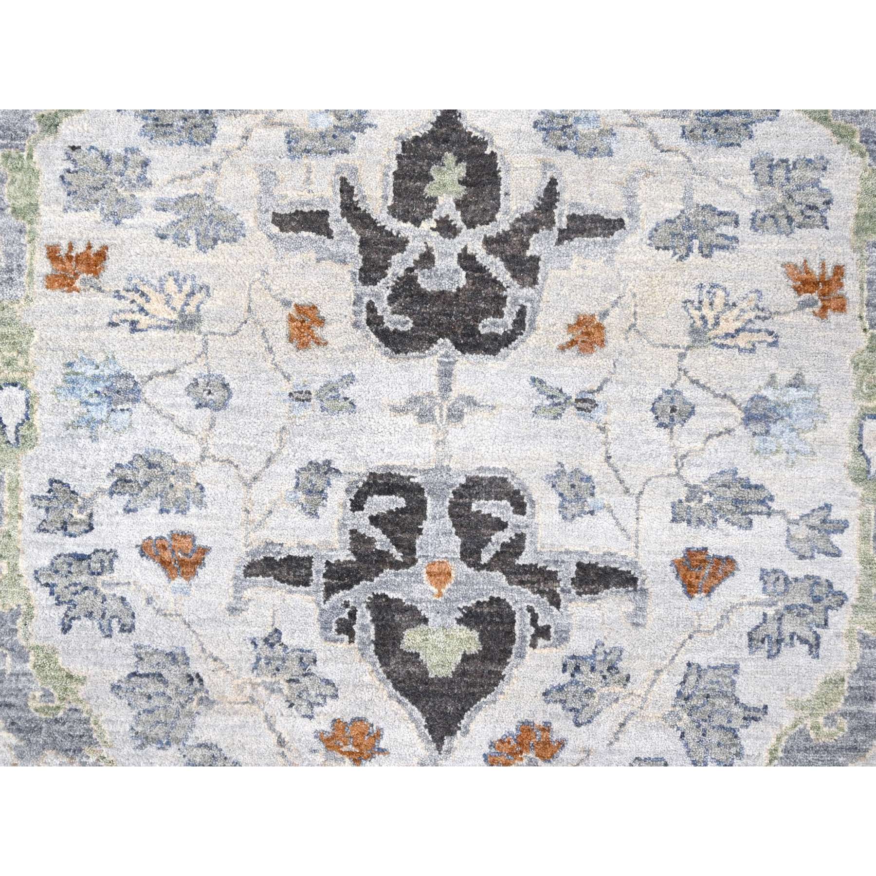 10'x10' Chiffon White, Hand Knotted, Denser Weave, Oushak with Floral Motifs, Pure Wool, Square, Oriental Rug Sh10110