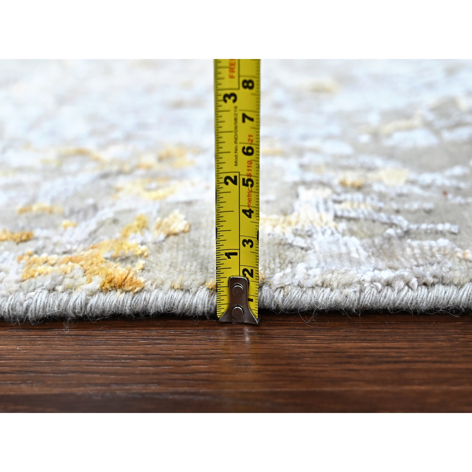 2'6"x6' Beige with Gold, Abstract Design, Wool and Silk, Hi-Low Pile, Hand Knotted, Runner, Oriental Rug Sh10116