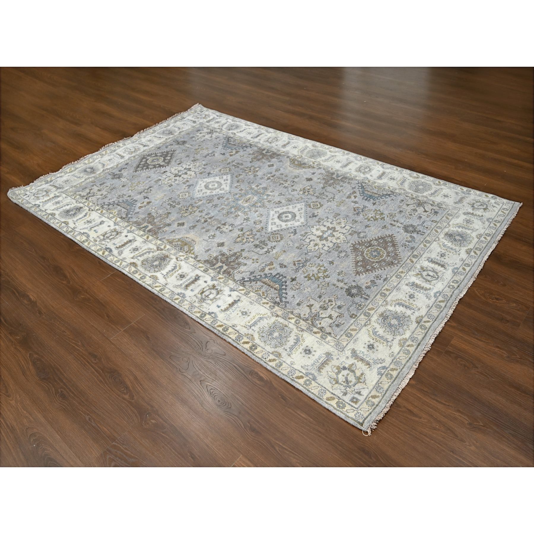 6'x9' Misty Gray, Pure Wool, Hand Knotted, Karajeh Design with Geometric Medallions, Vegetable Dyes, Oriental Rug Sh10184