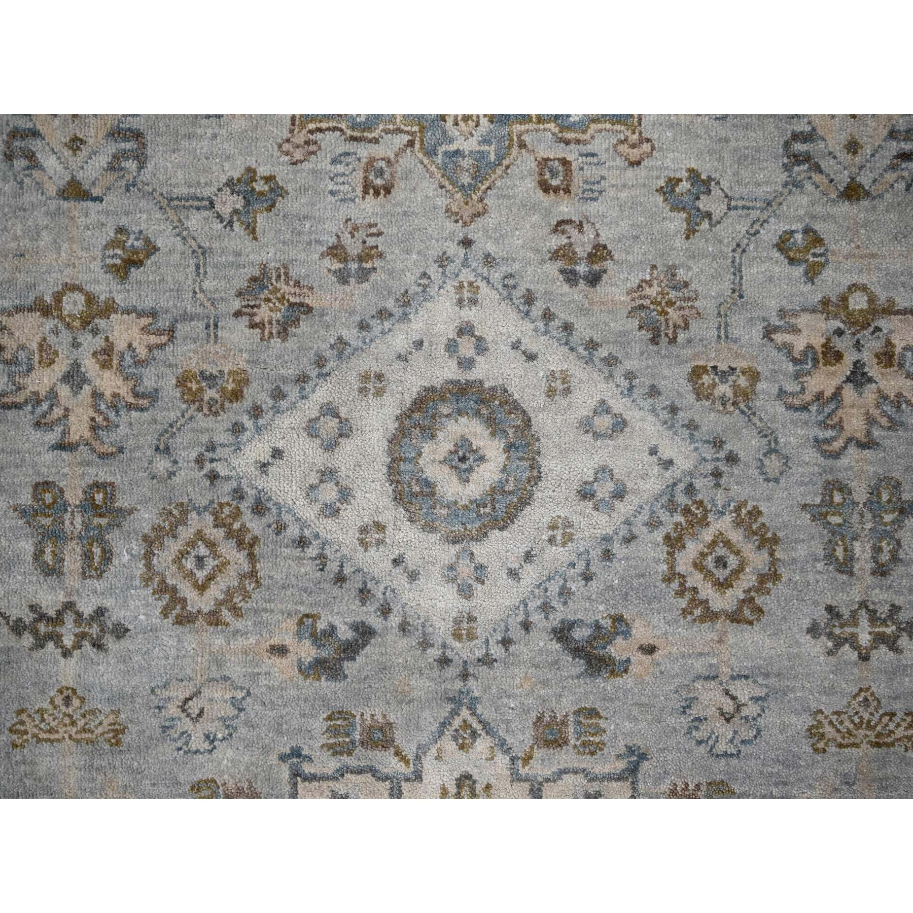 6'x9' Misty Gray, Pure Wool, Hand Knotted, Karajeh Design with Geometric Medallions, Vegetable Dyes, Oriental Rug Sh10184