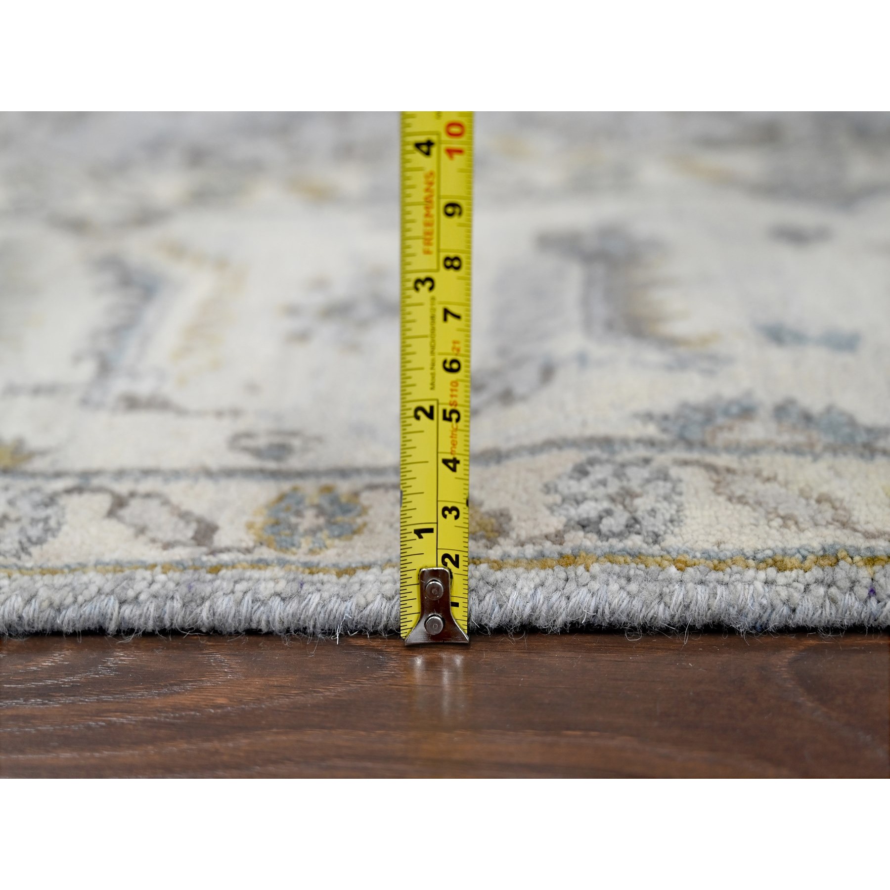 6'x9' Misty Gray, Pure Wool, Hand Knotted, Karajeh Design with Geometric Medallions, Vegetable Dyes, Oriental Rug Sh10184
