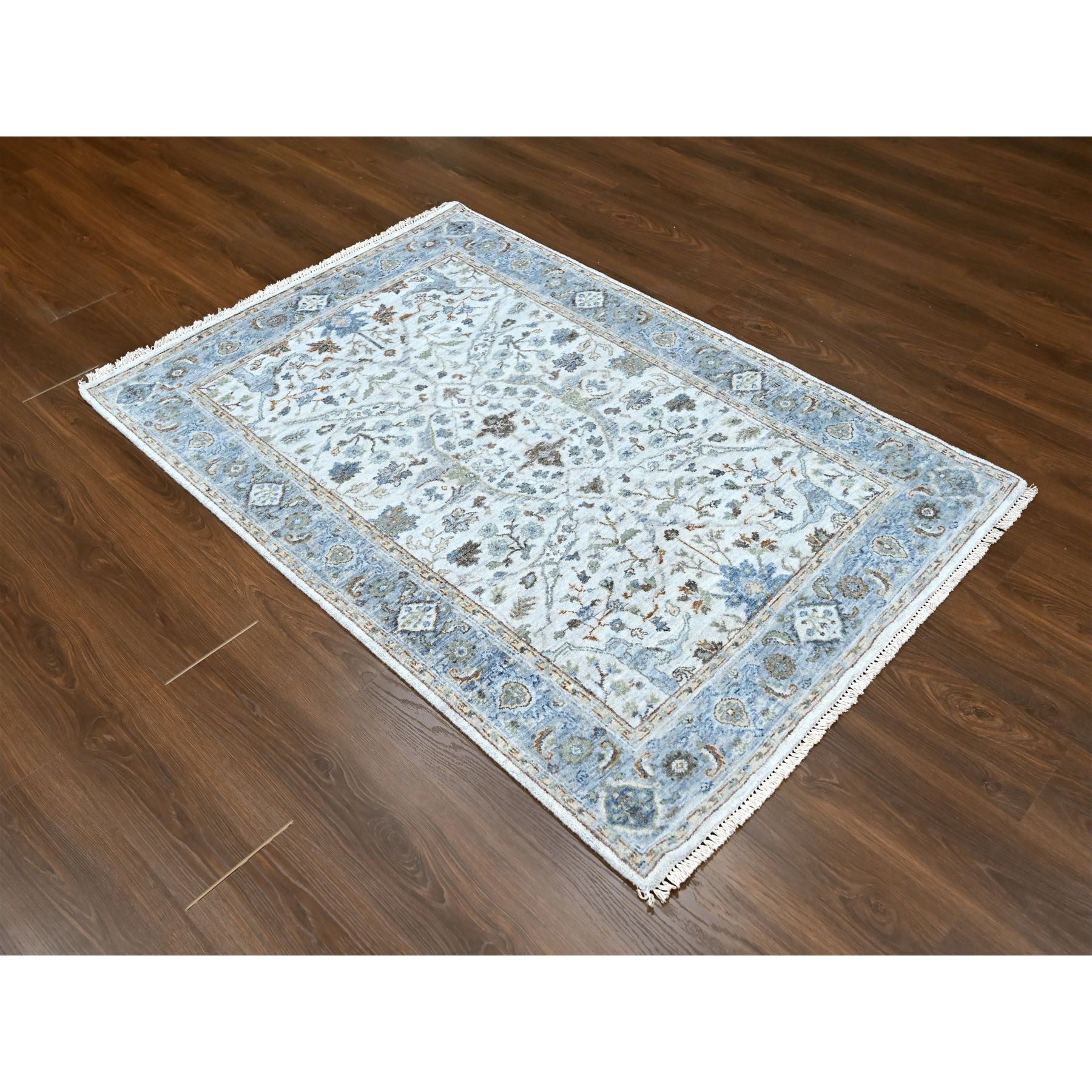 4'x5'9" Cotton White, Oushak with Floral Motifs, Pure Wool, Soft Pile, Hand Knotted, Densely Woven, Oriental Rug Sh10193