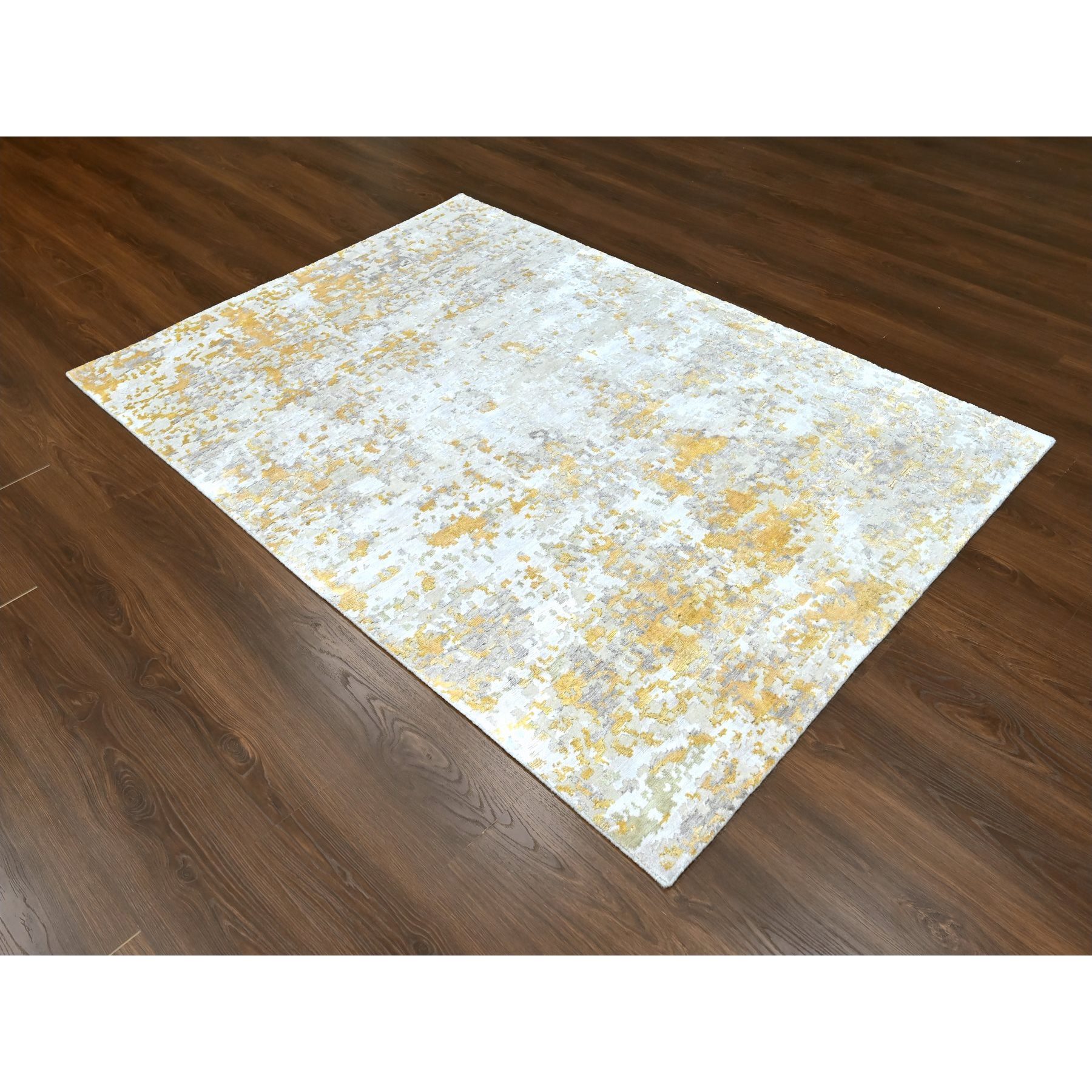 5'x7' Beige with Gold, Hand Knotted, Abstract Design, Wool and Silk, Hi-Low Pile, Oriental Rug Sh10200
