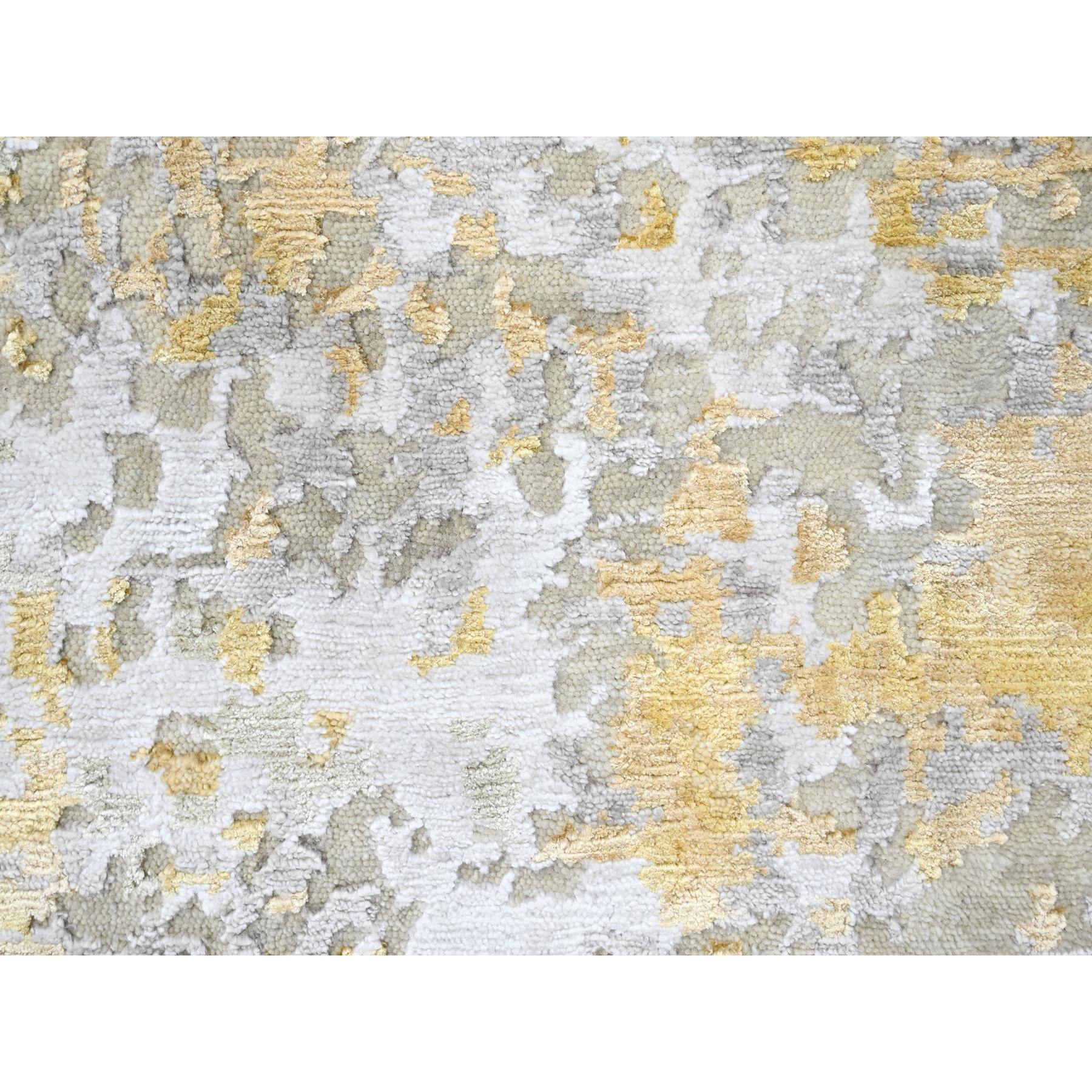 5'x7' Beige with Gold, Hand Knotted, Abstract Design, Wool and Silk, Hi-Low Pile, Oriental Rug Sh10200