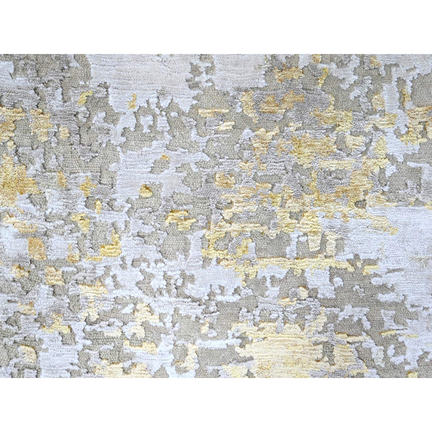 7'9'x7'9" Beige with Gold, Abstract Design, Wool and Silk, Hi-Low Pile, Hand Knotted, Round, Oriental Rug Sh10202