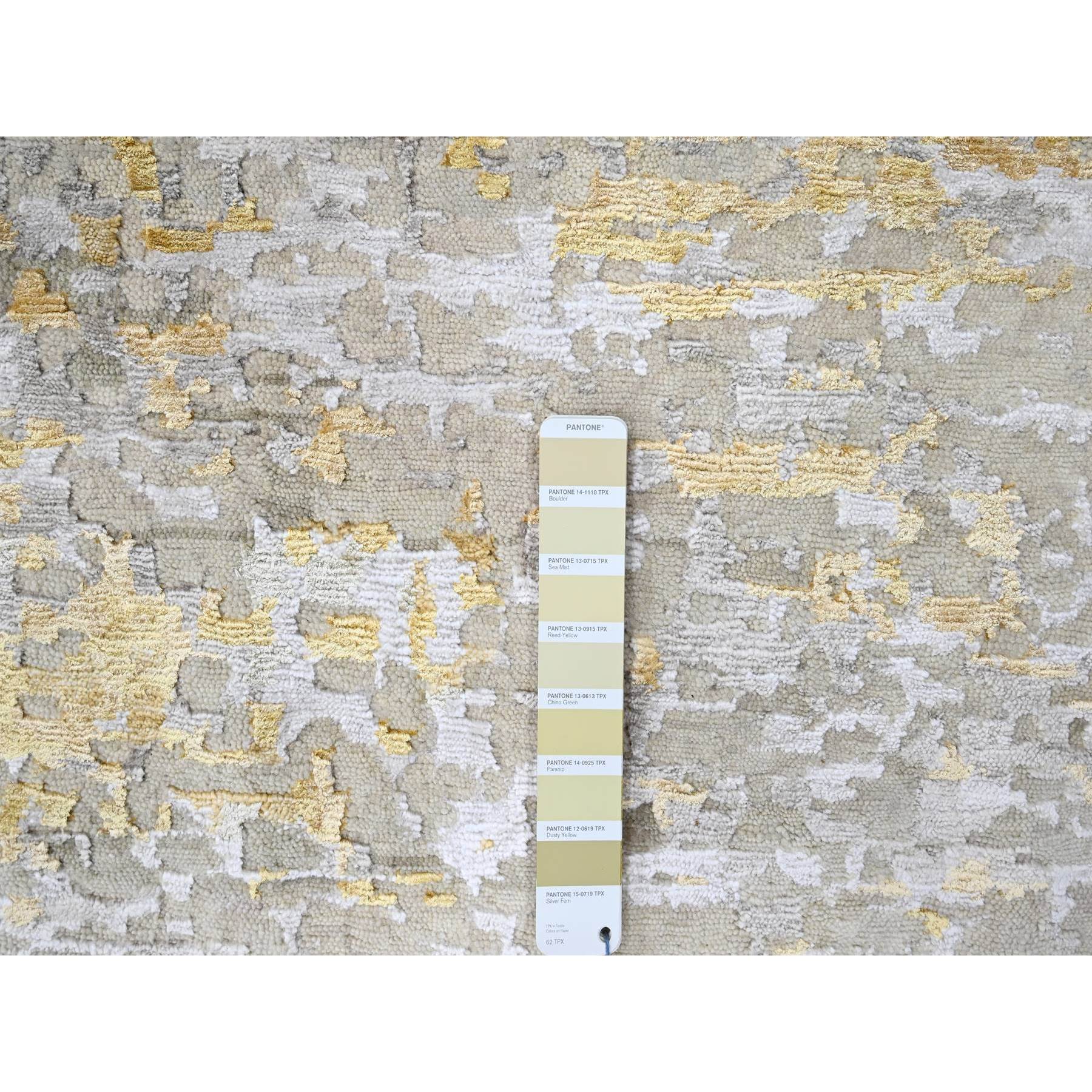 11'10"x11'10" Beige with Gold, Abstract Design, Wool and Silk, Densely Woven, Hi-Low Pile, Hand Knotted, Round, Oriental Rug Sh10206